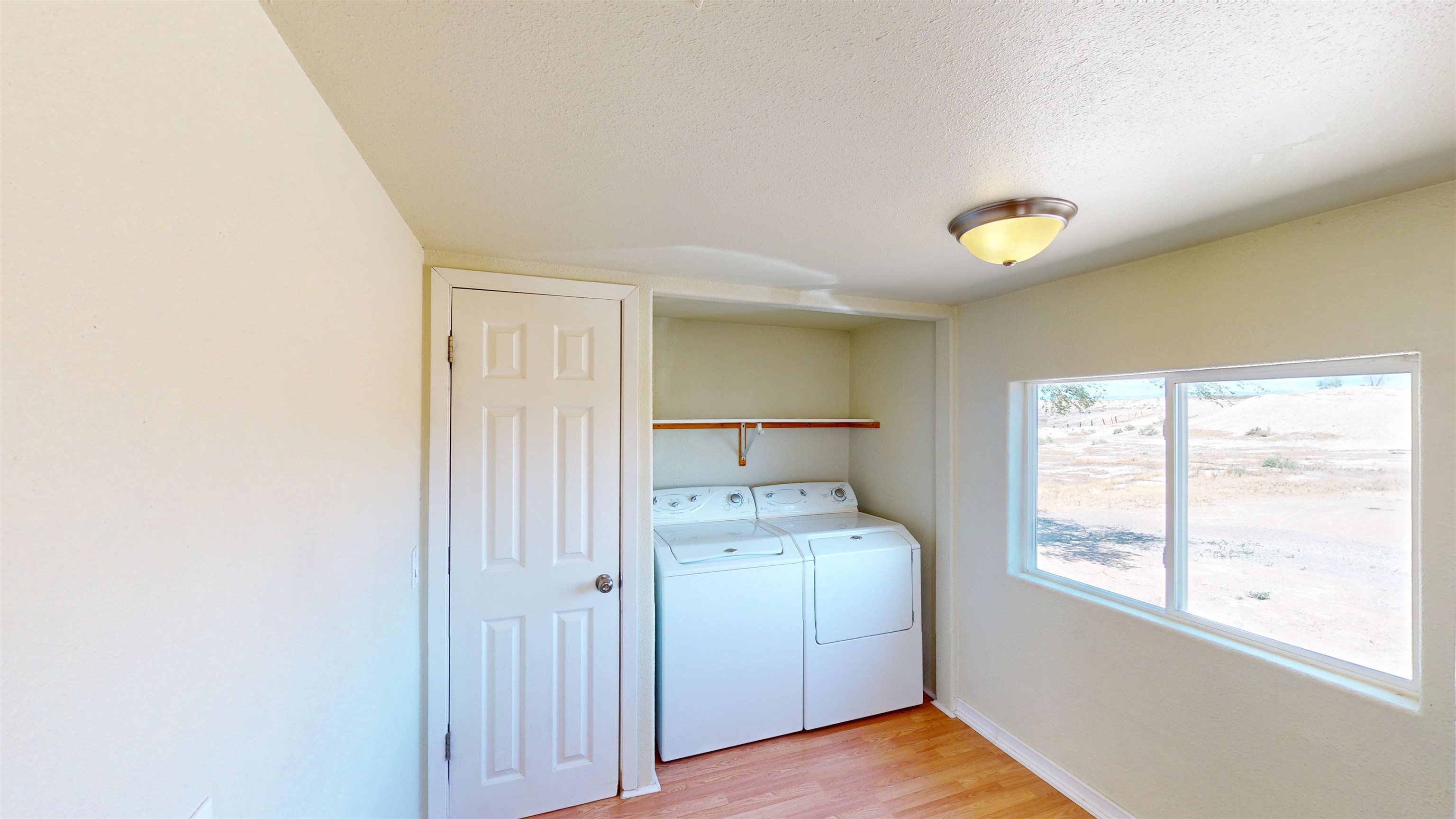 1376 N Road Property Photo 10