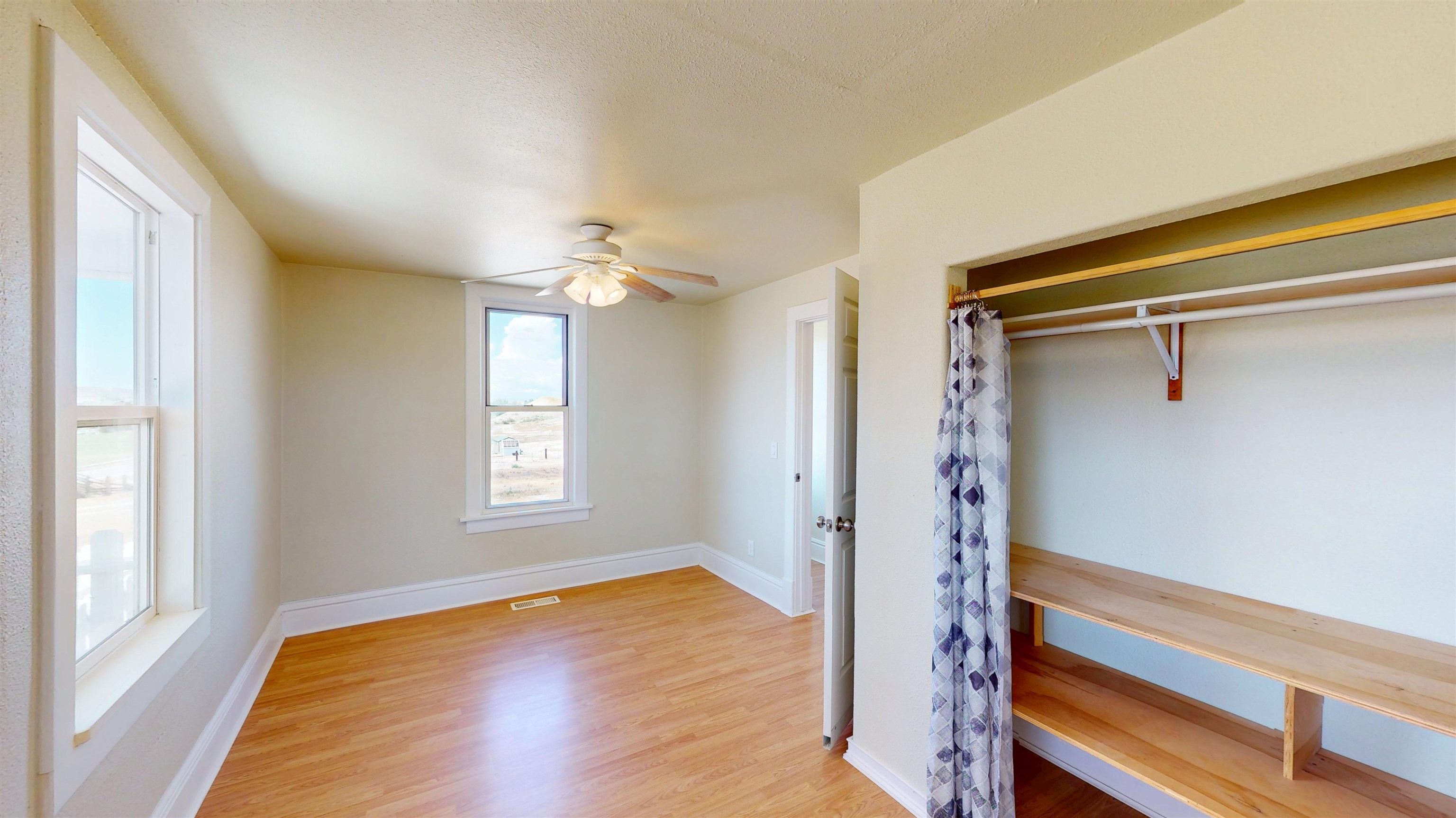 1376 N Road Property Photo 13