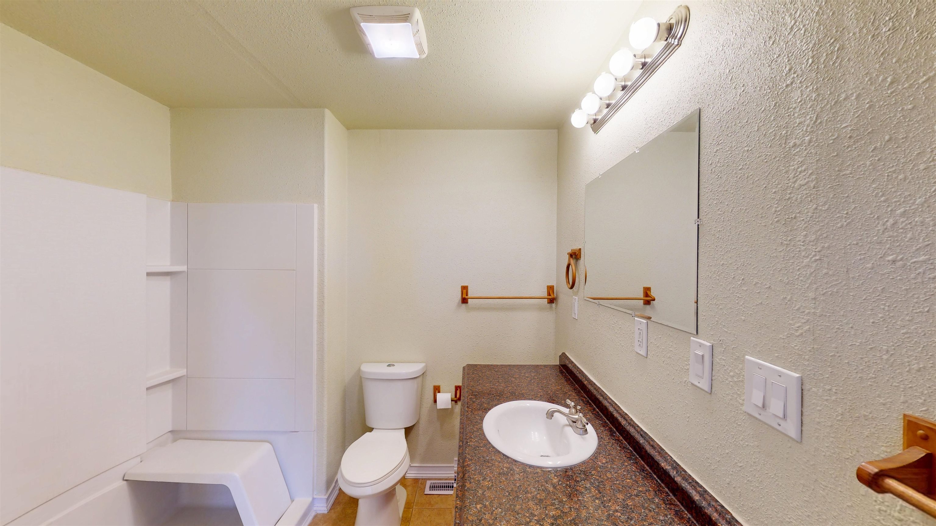 1376 N Road Property Photo 16