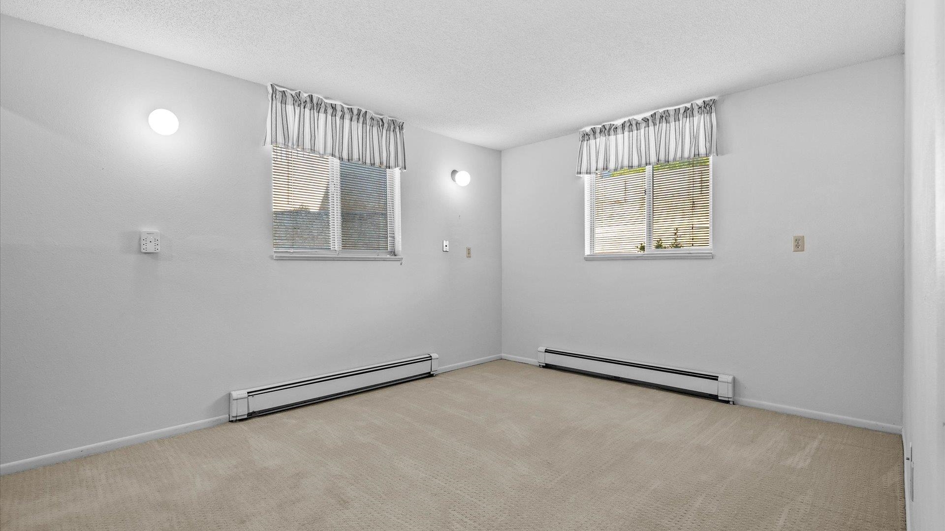 3231 Lakeside Drive Property Photo 11