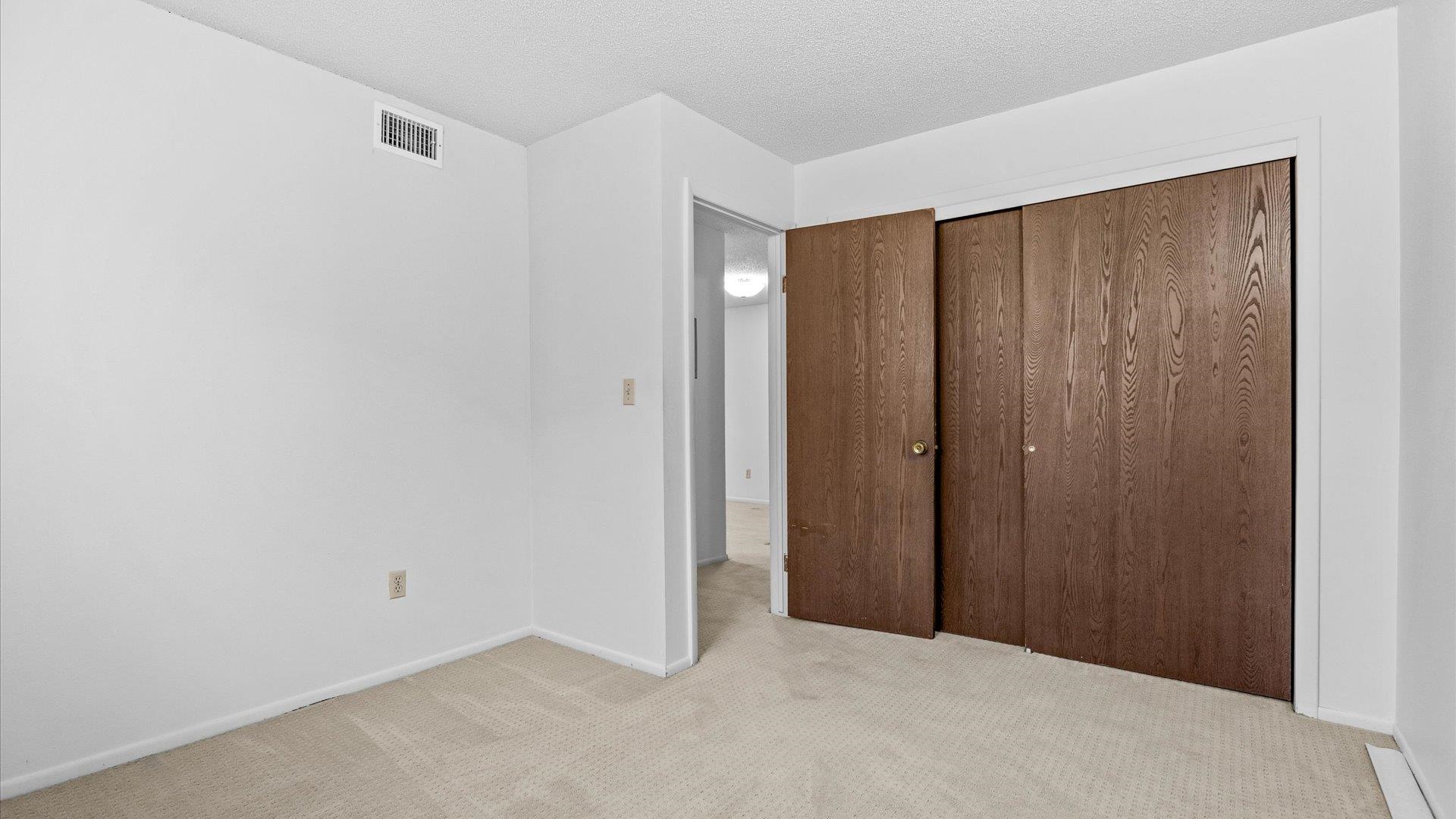 3231 Lakeside Drive Property Photo 15