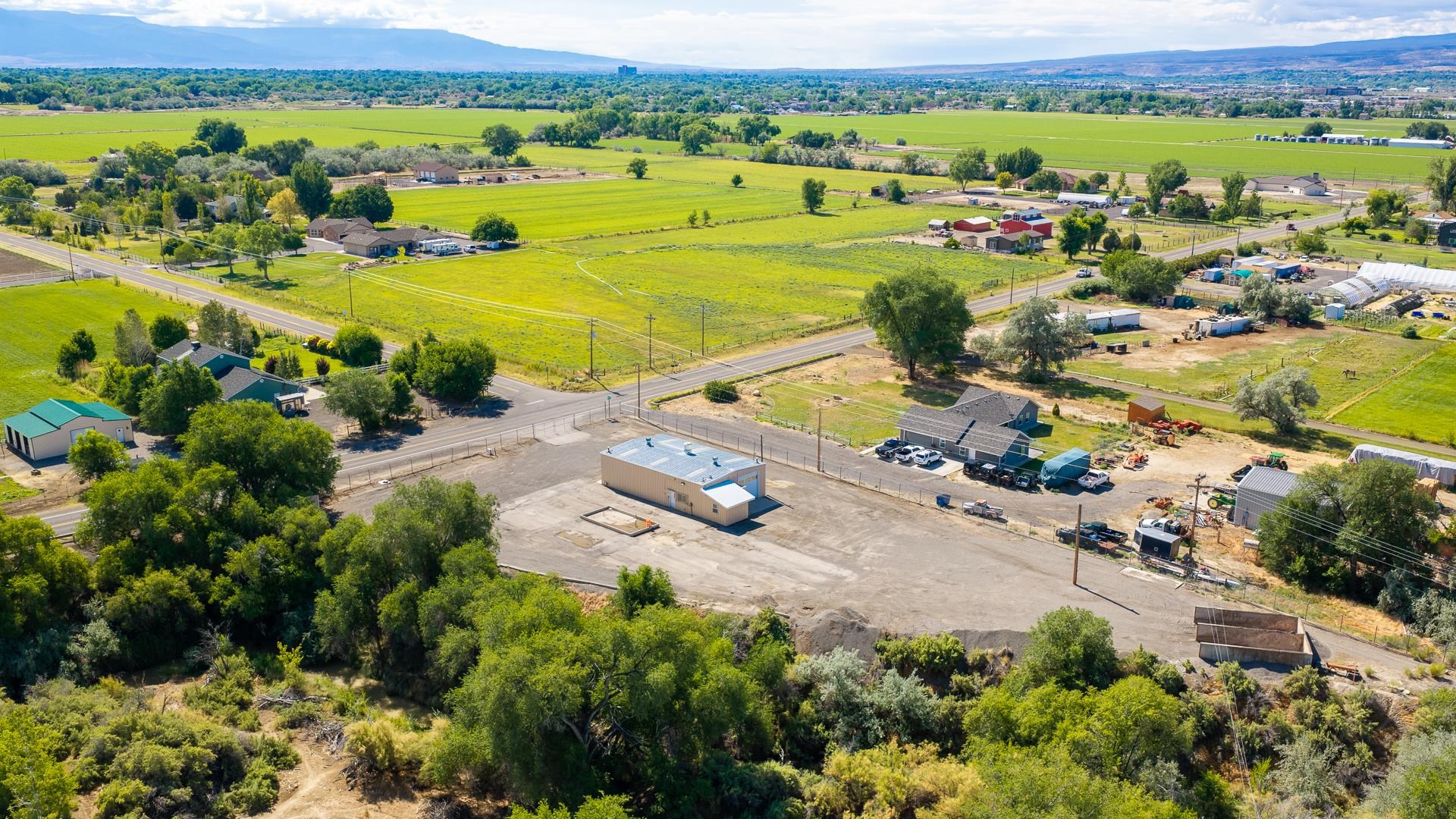 905 23 Road Property Photo 9