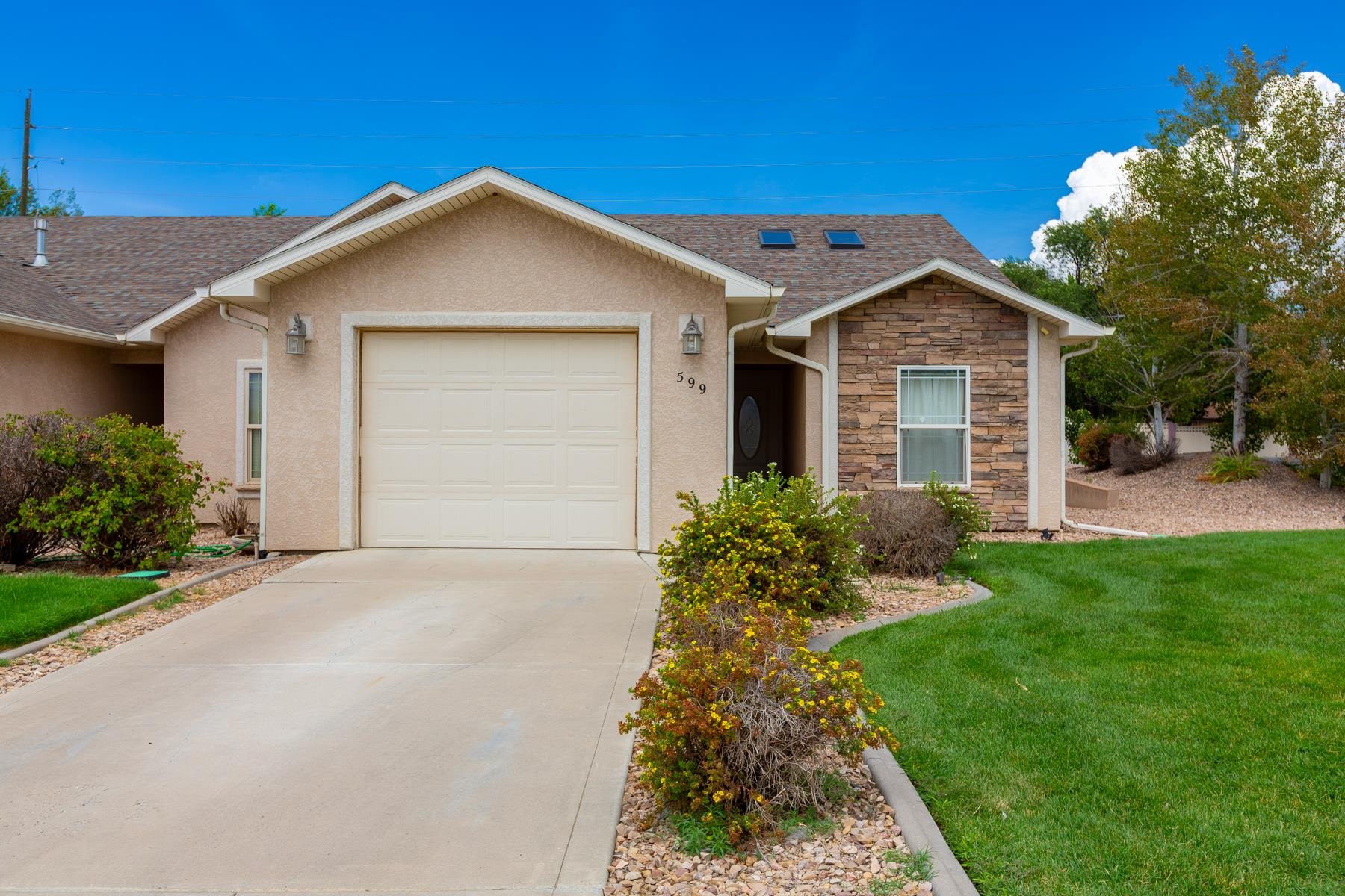 599 Belhaven Way Property Photo 1