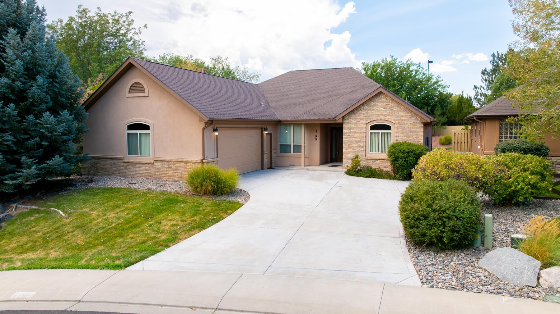 2199 Fernwood Court Property Photo 1