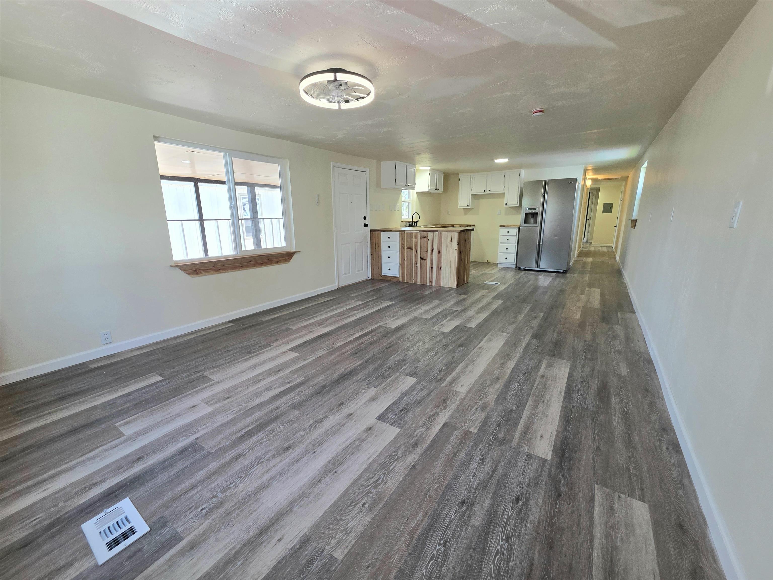 3268 E Road Property Photo 10