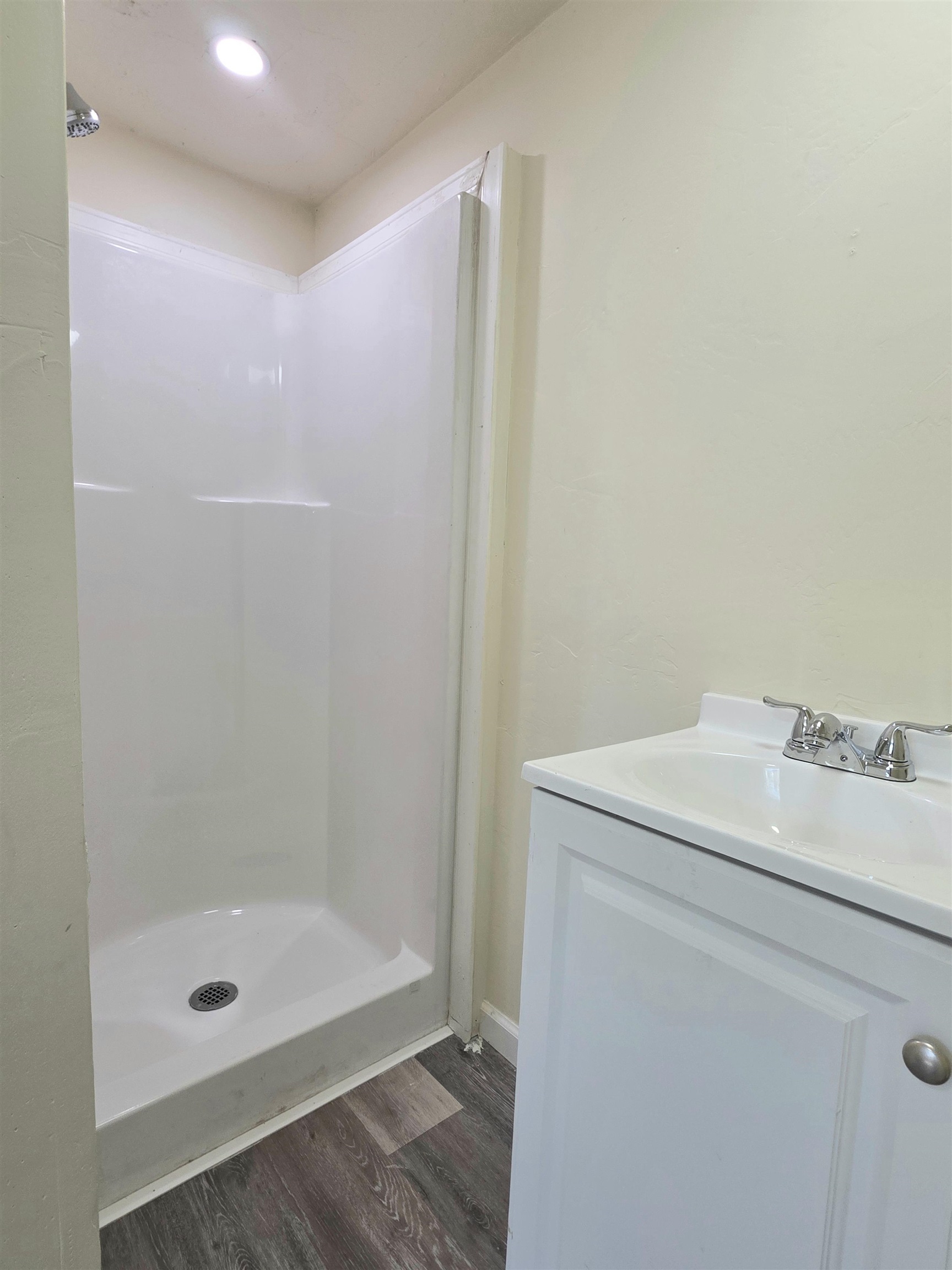 3268 E Road Property Photo 14