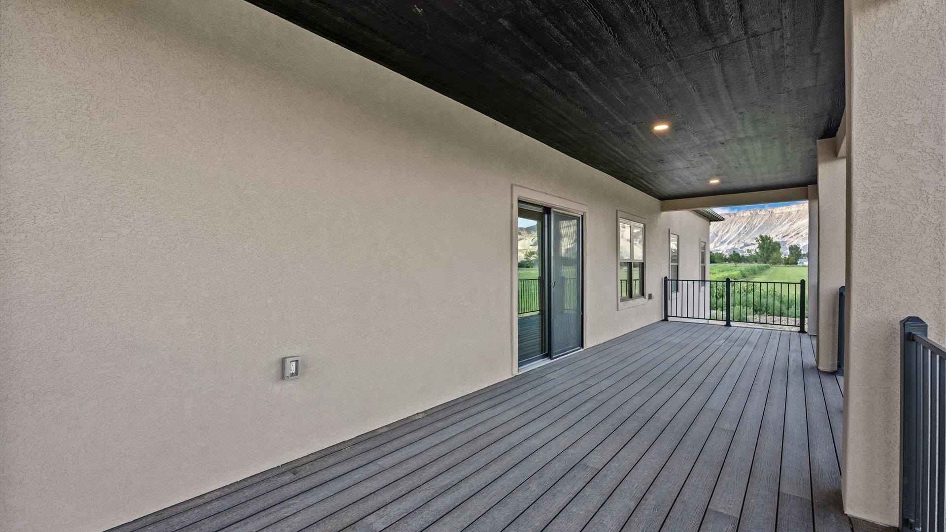 3428 Front Street Property Photo 23