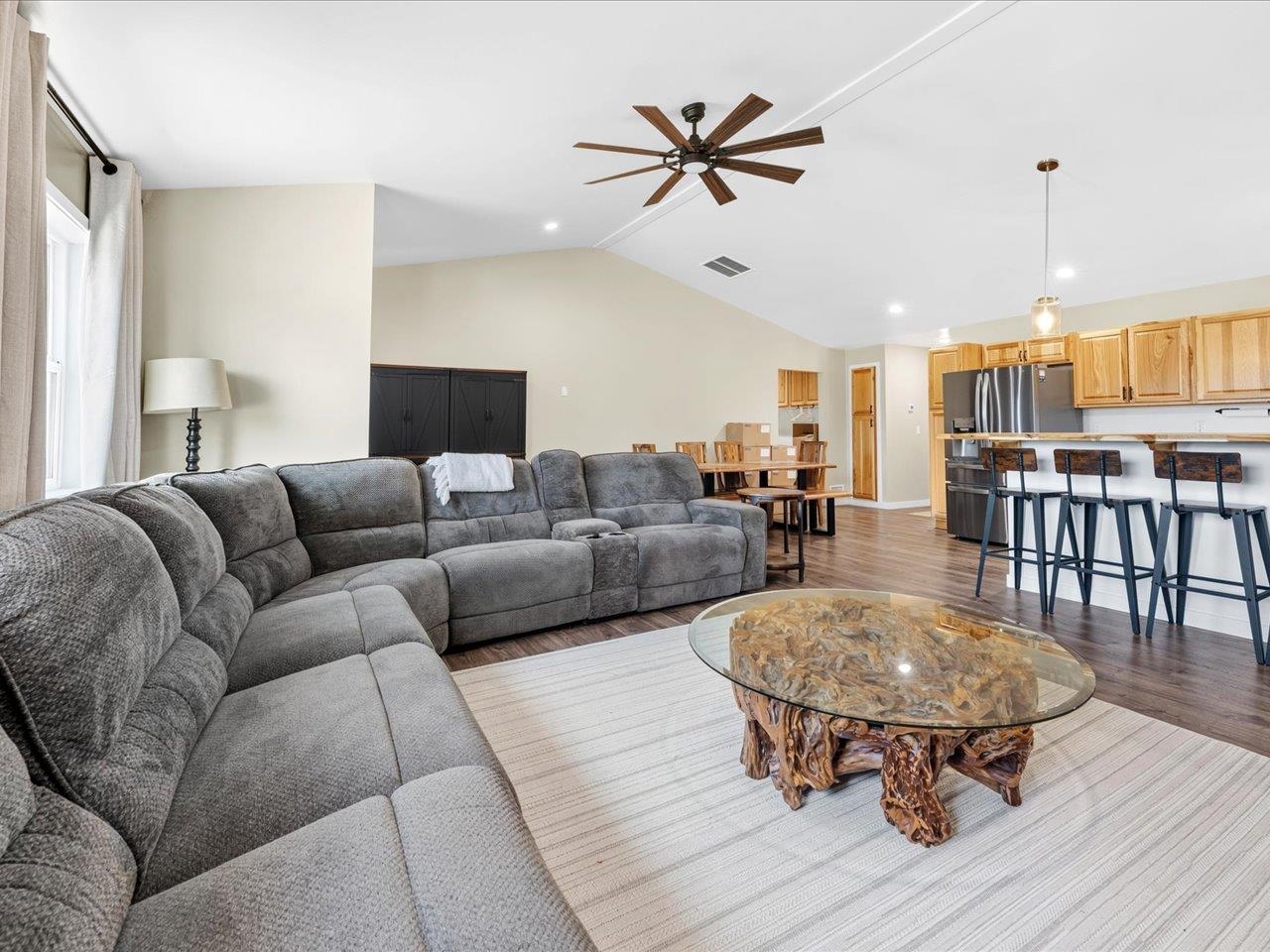 54230 Faith Trail Property Photo 7