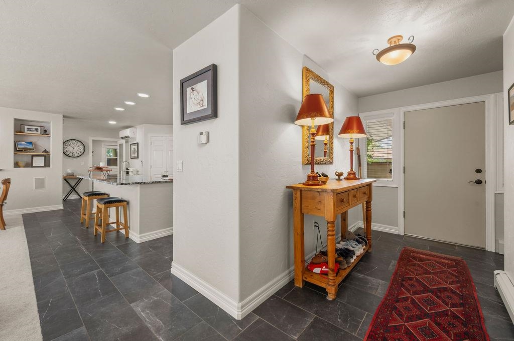 724 Wedge Drive Property Photo 9