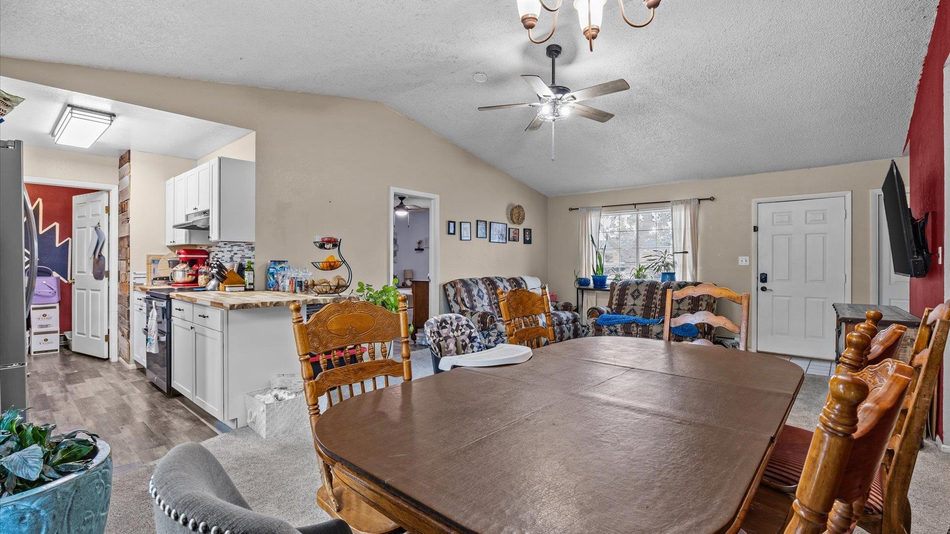 467 N Grandby Court Property Photo 9