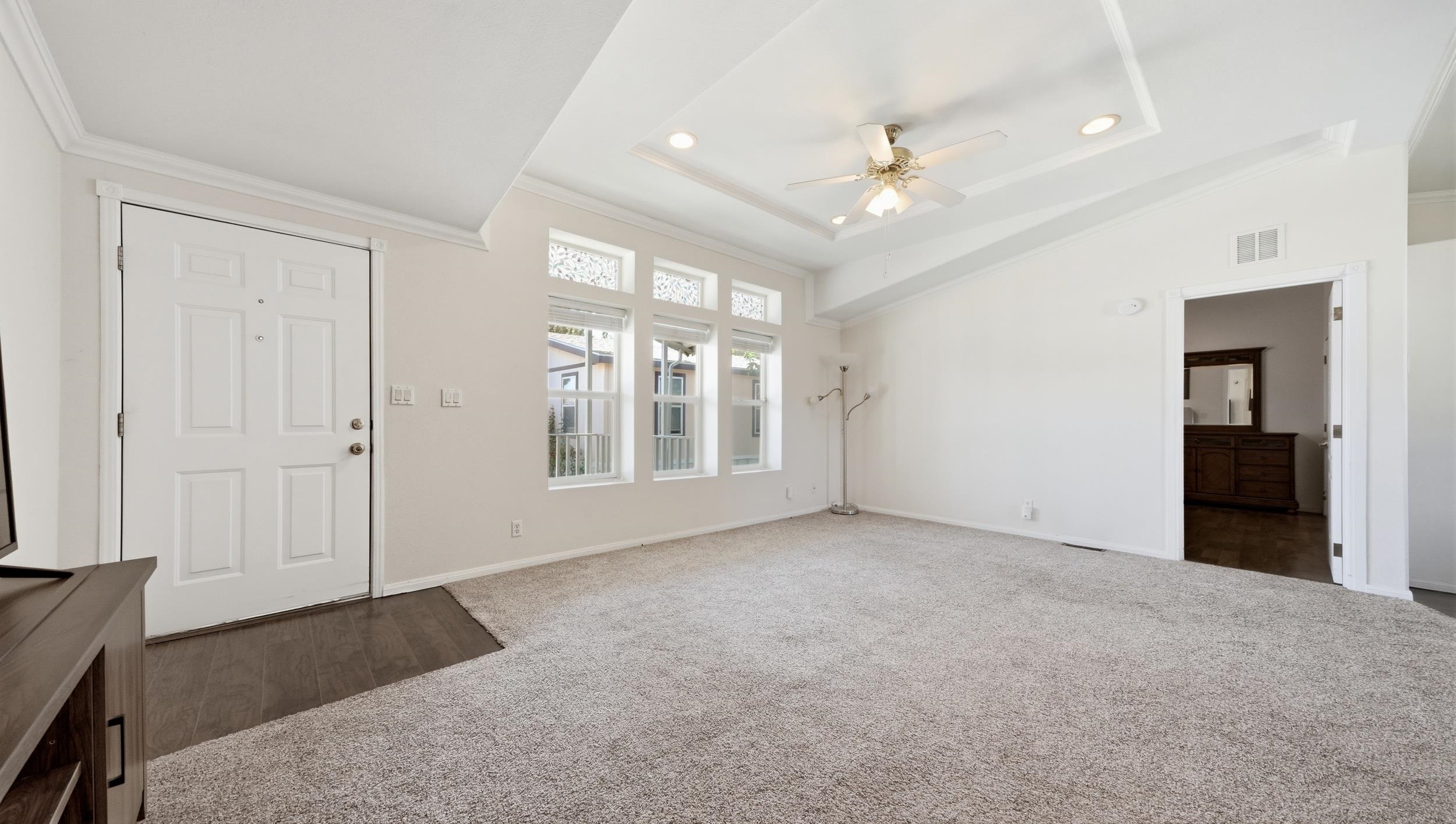 435 32 Road Property Photo 8