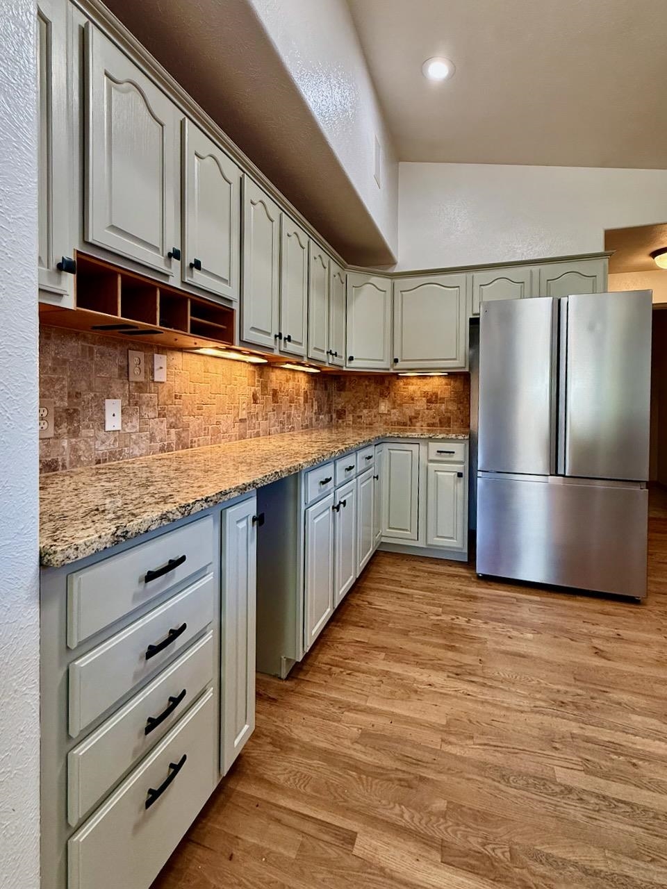 2810 Grand View Circle Property Photo 5