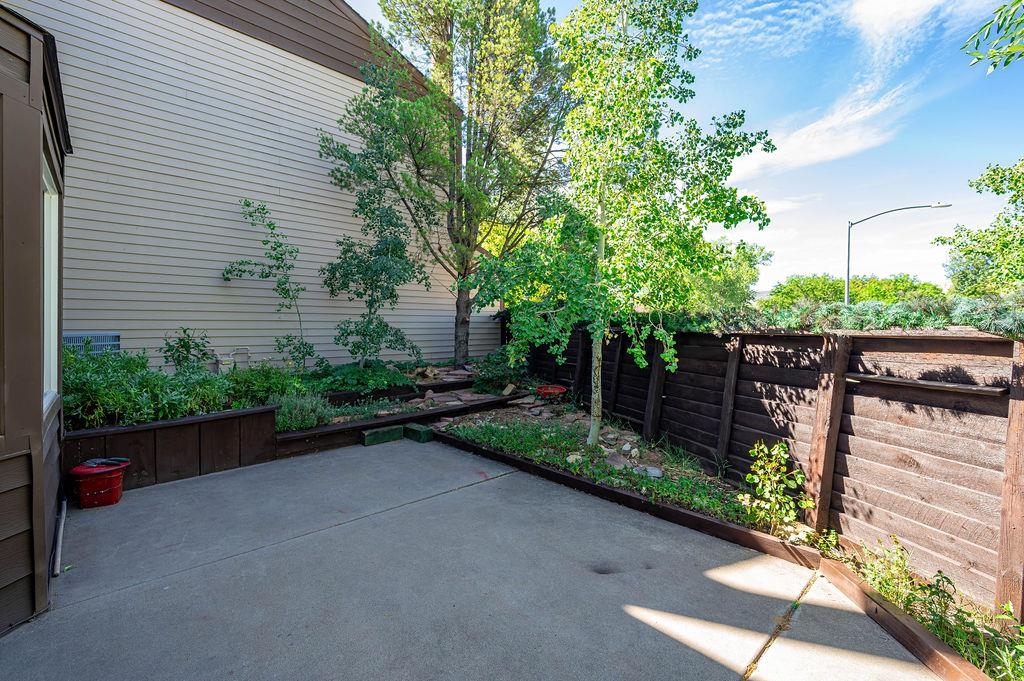 379 Explorer Court Property Photo 10