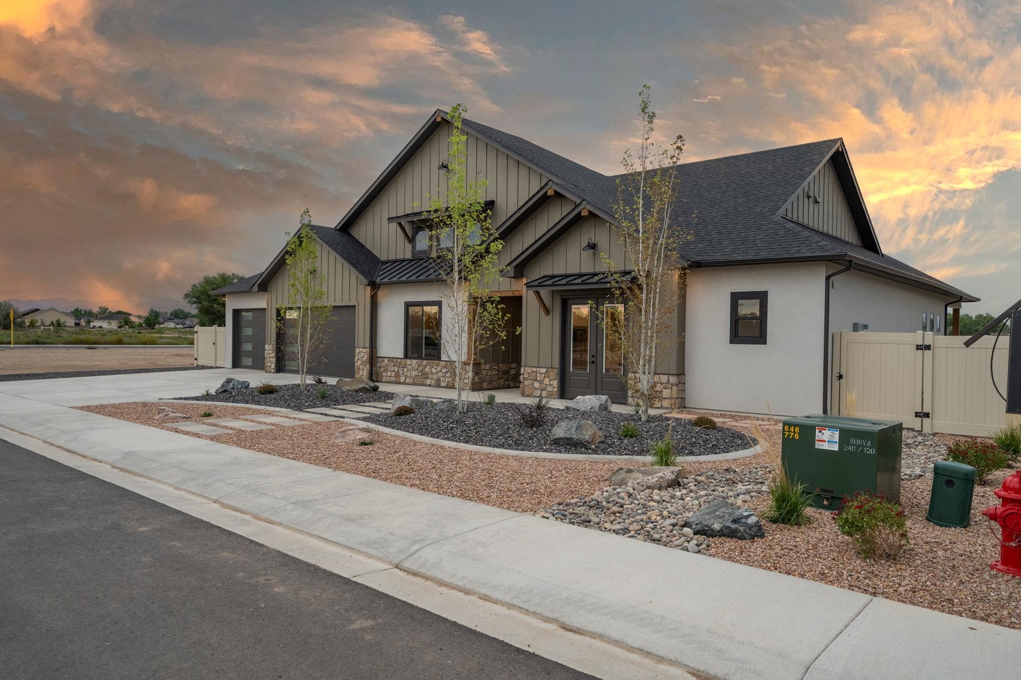 1018 Lone Tree Court Property Photo 3