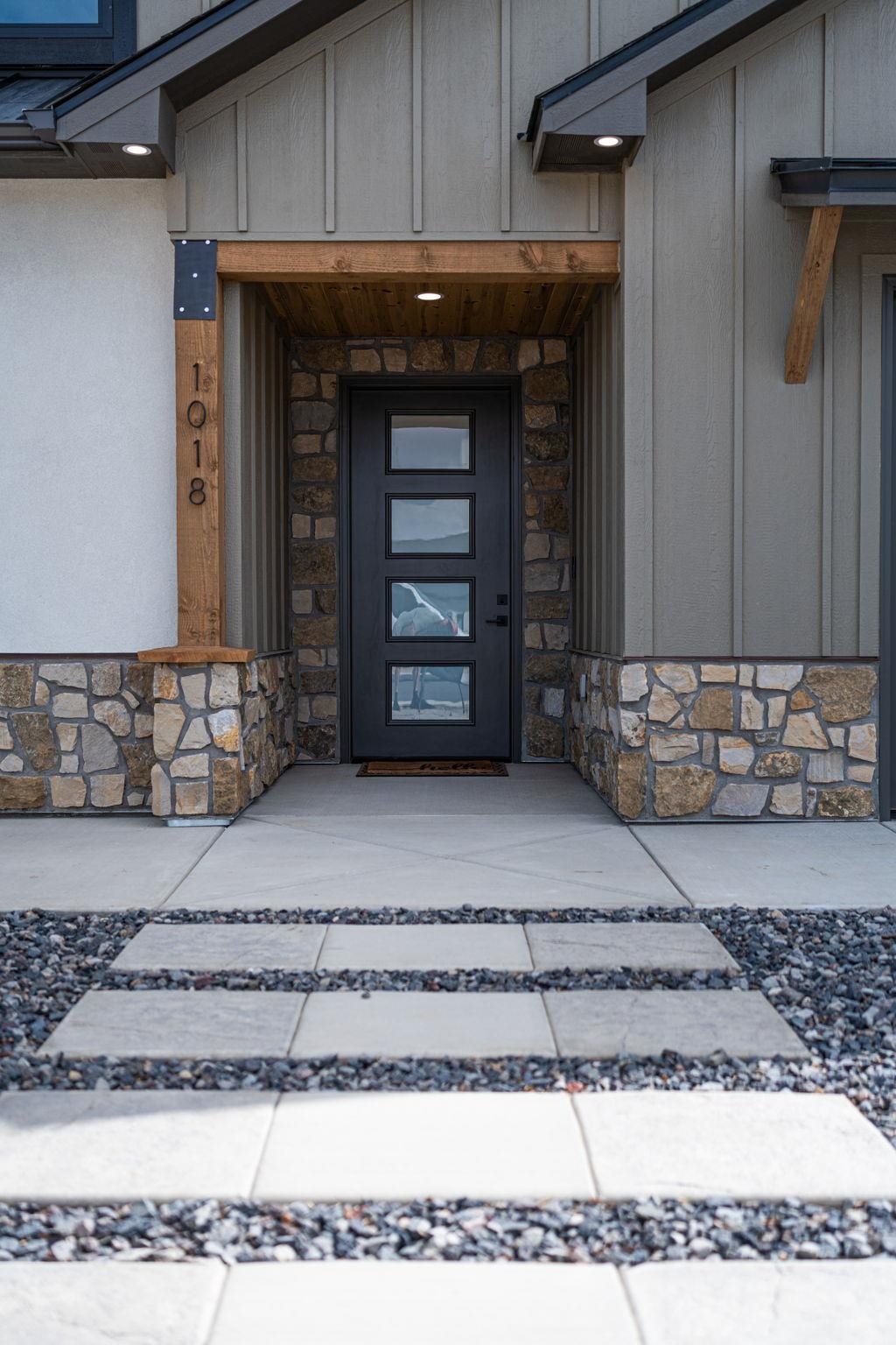 1018 Lone Tree Court Property Photo 7