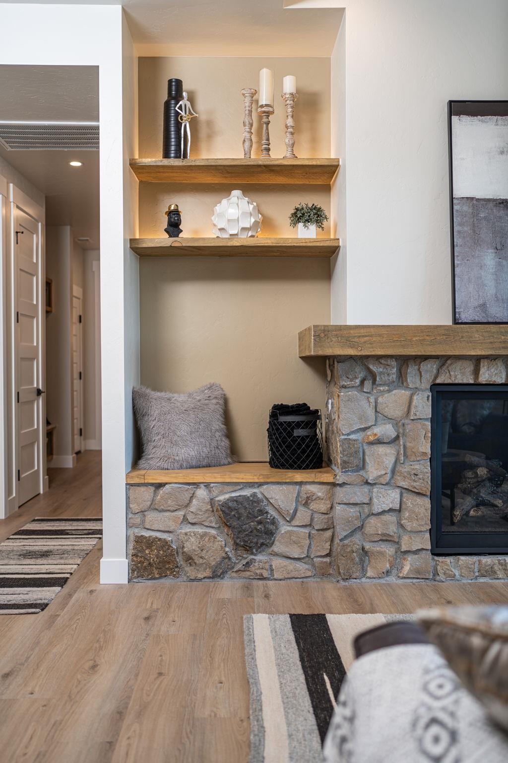 1018 Lone Tree Court Property Photo 12