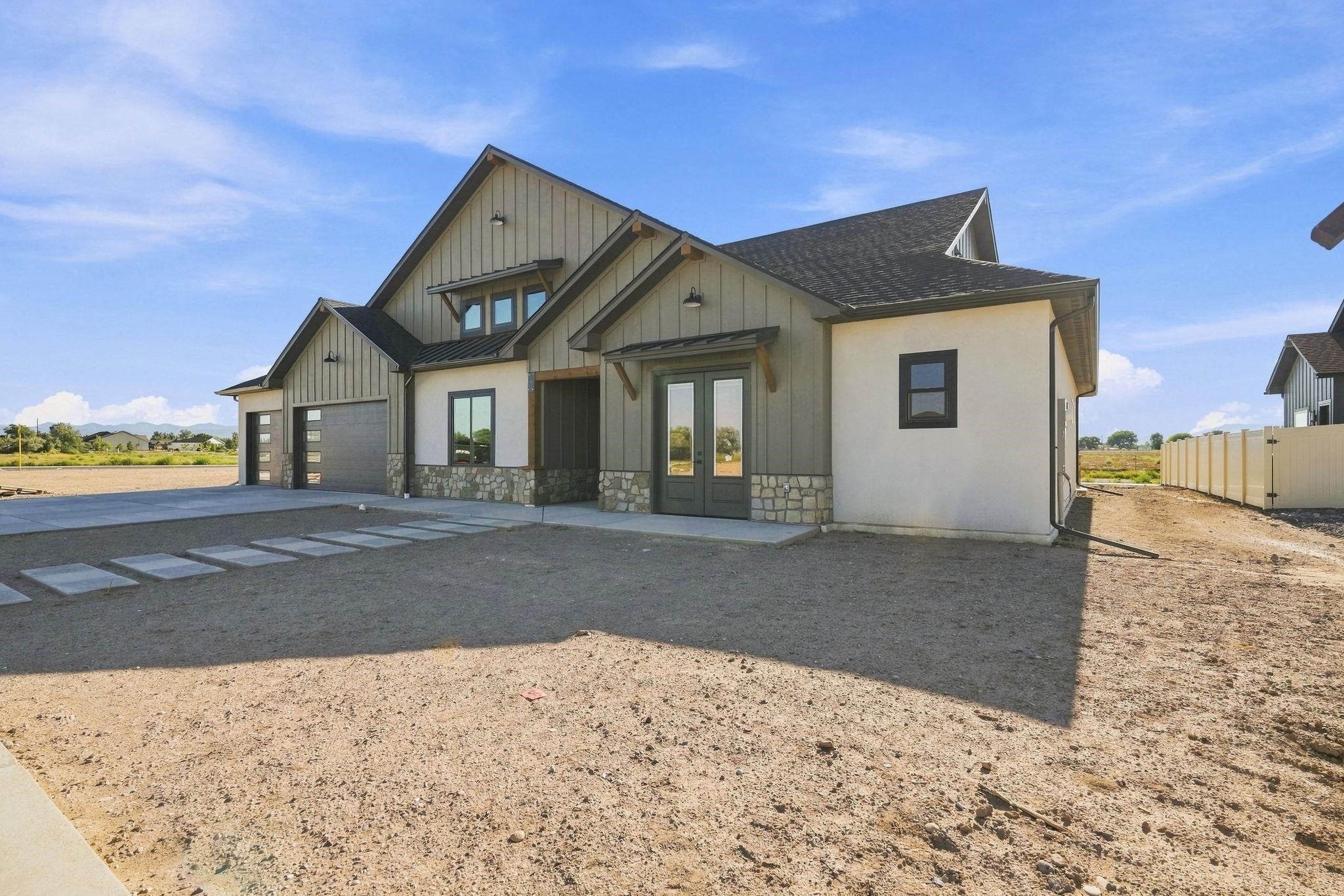 1018 Lone Tree Court Property Photo 14