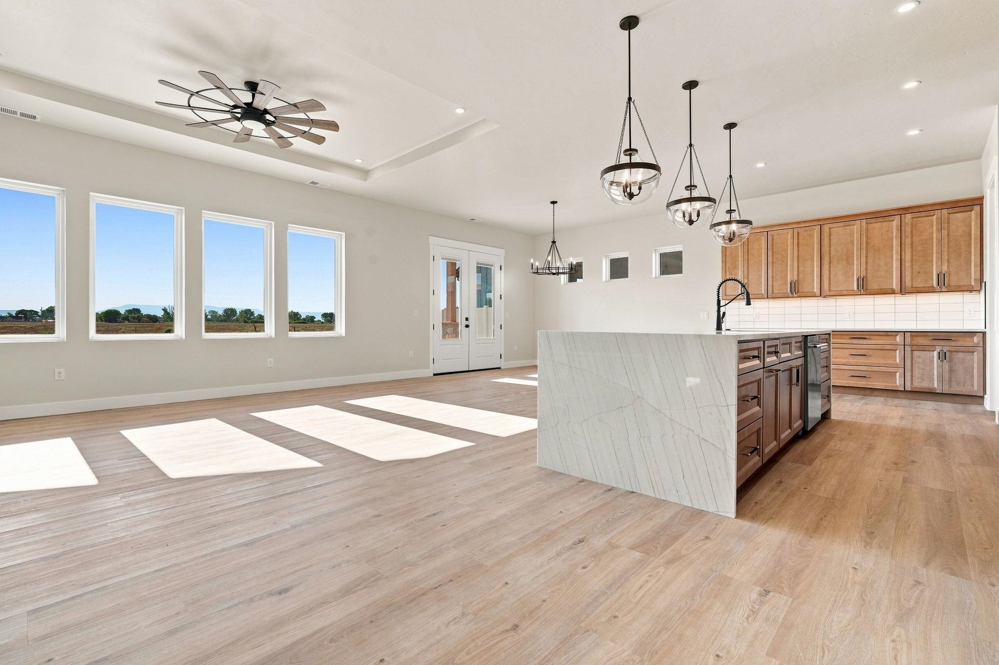 1018 Lone Tree Court Property Photo 28