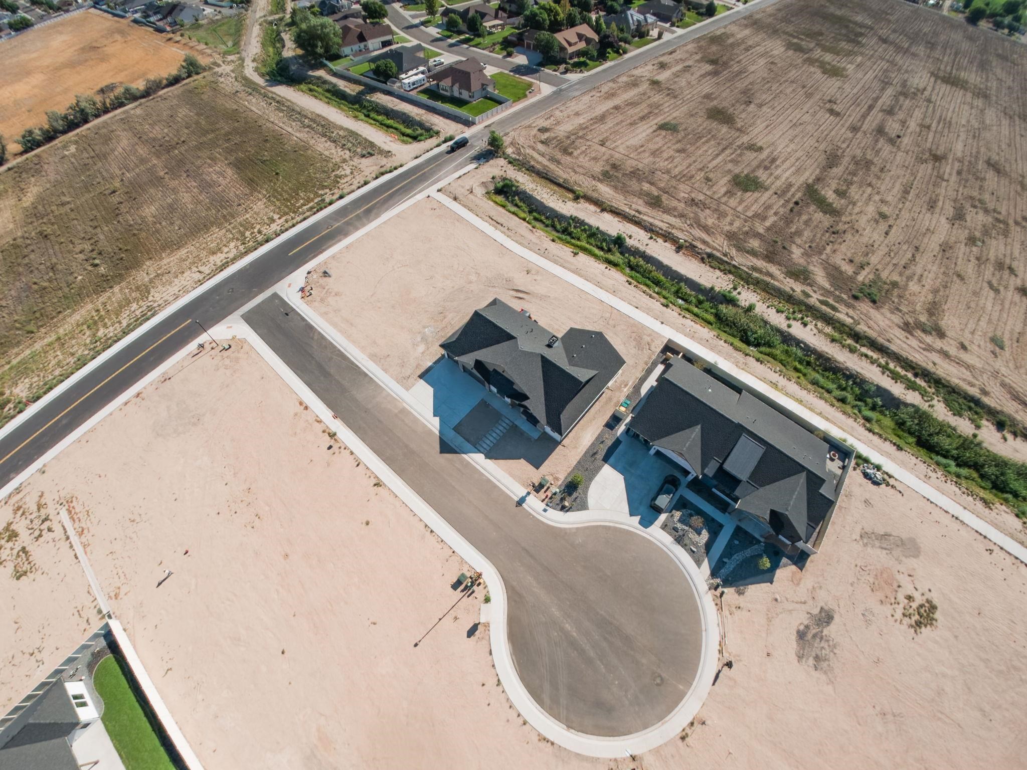1018 Lone Tree Court Property Photo 42