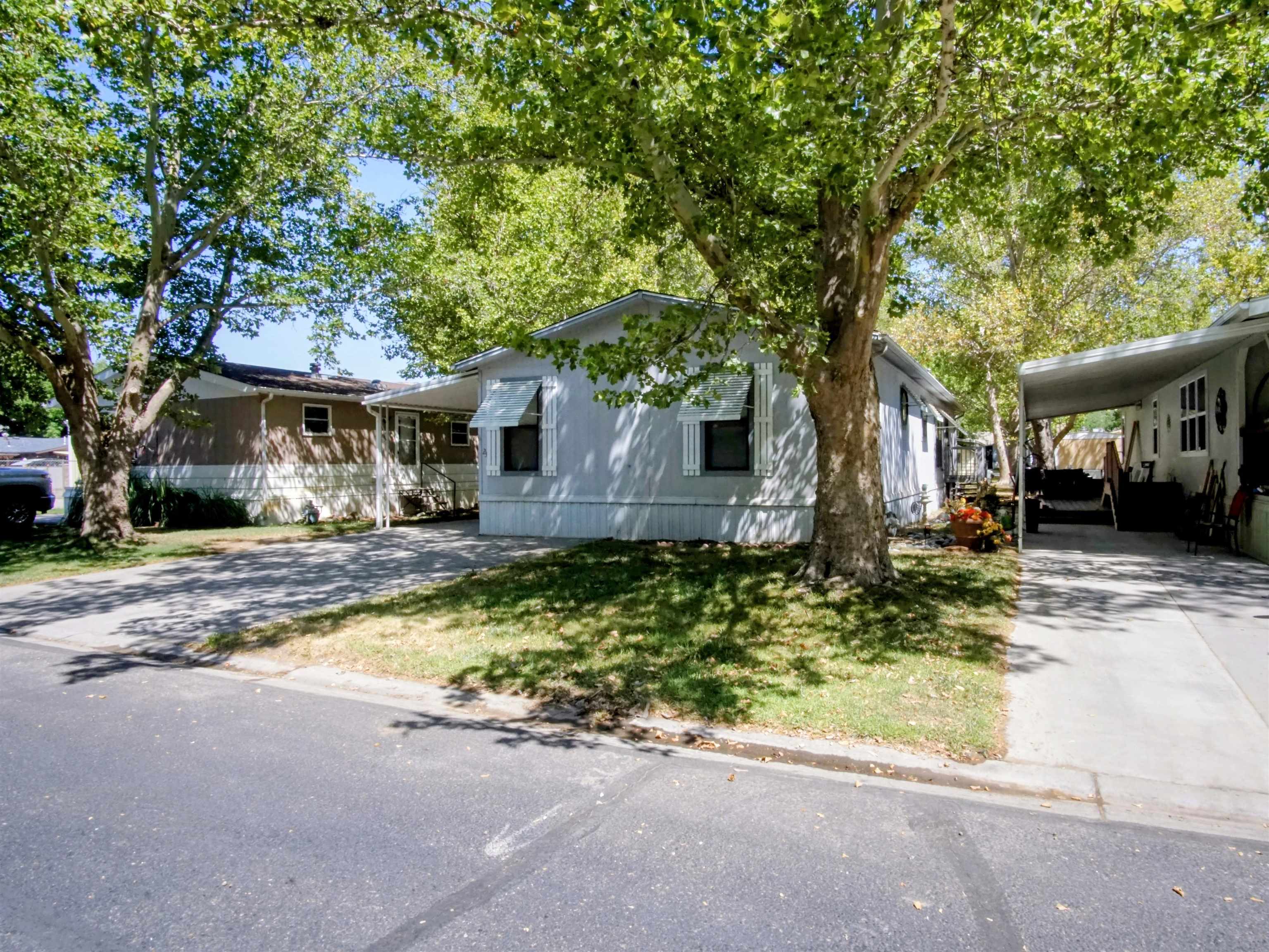 3781 Granada Drive Property Photo 2