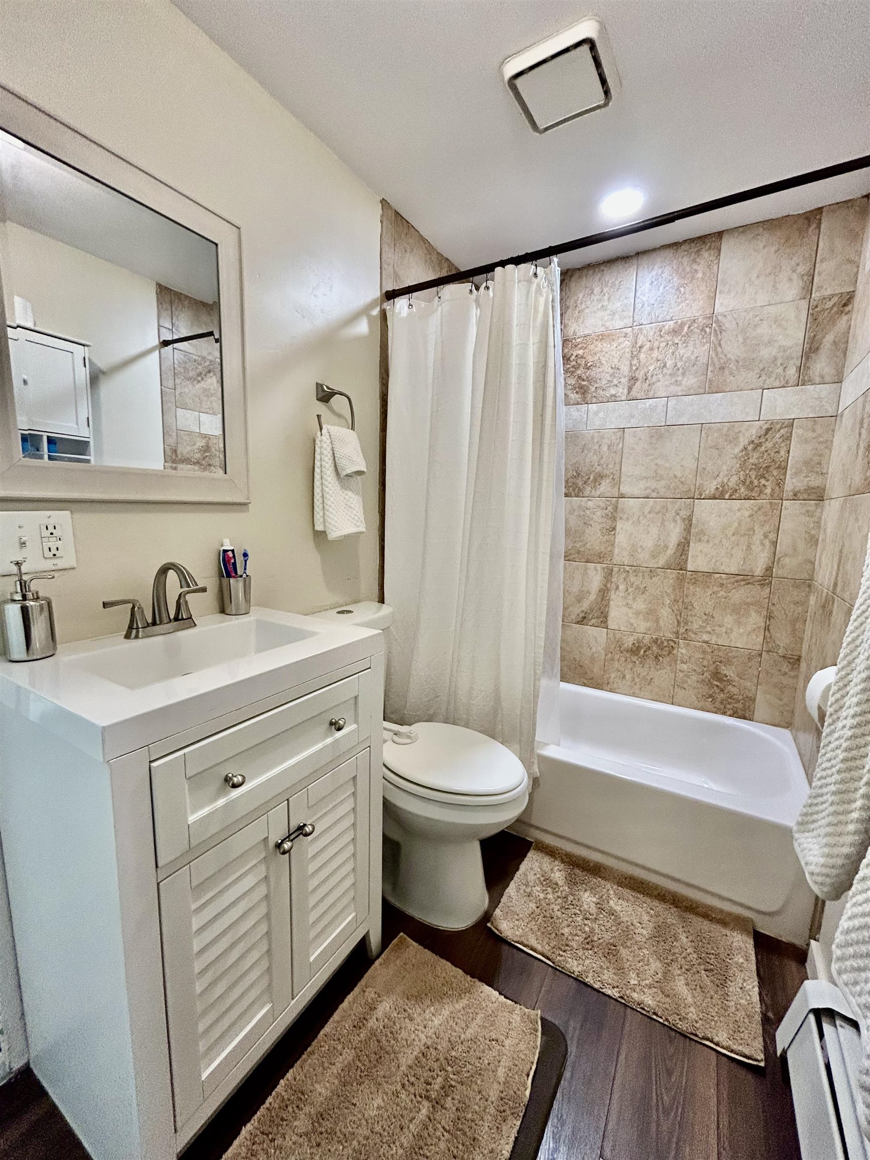 628 E Cleveland Avenue Property Photo 10
