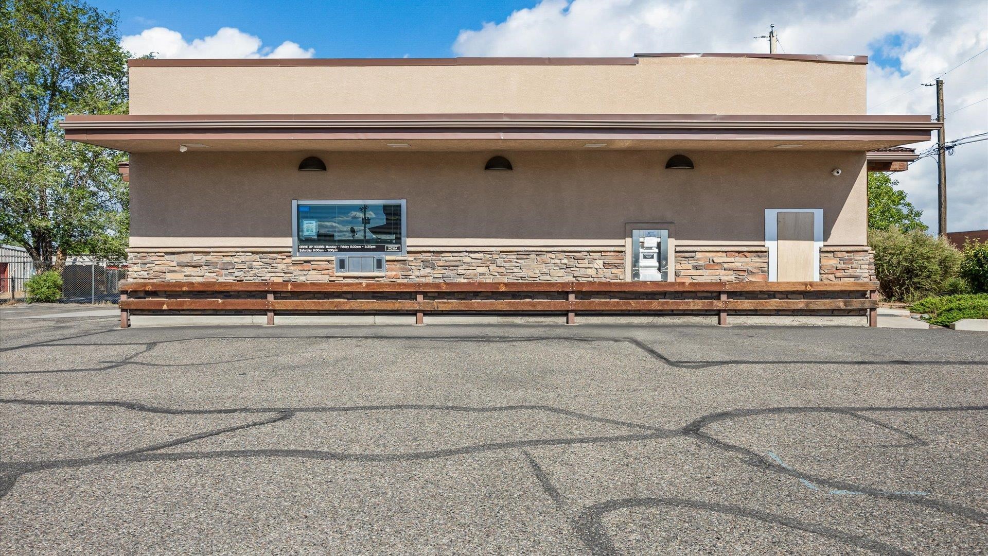 2706 Highway 50 Property Photo 4