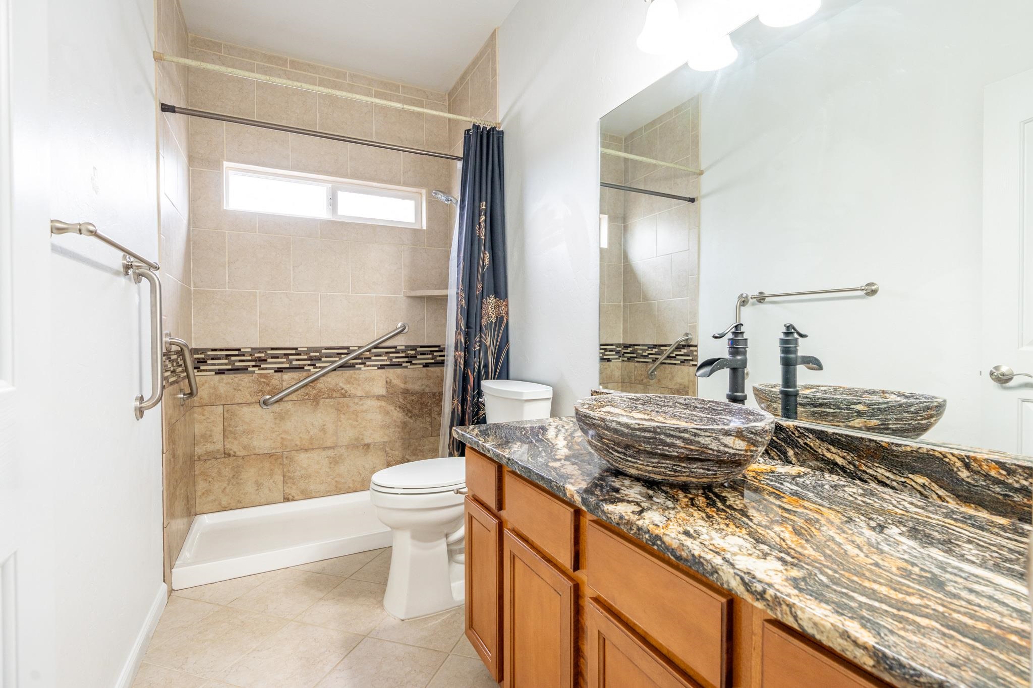 656 Huntington Road Property Photo 21