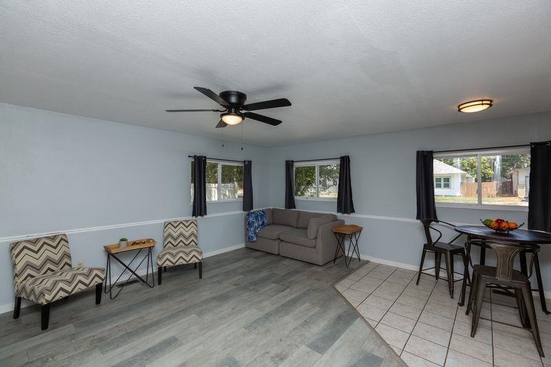 137 N Cherry Street Property Photo 6