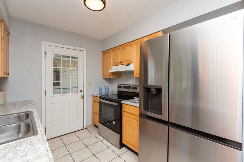 137 N Cherry Street Property Photo 13