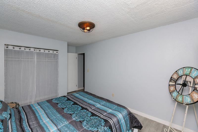 137 N Cherry Street Property Photo 19