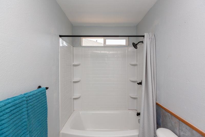 137 N Cherry Street Property Photo 22