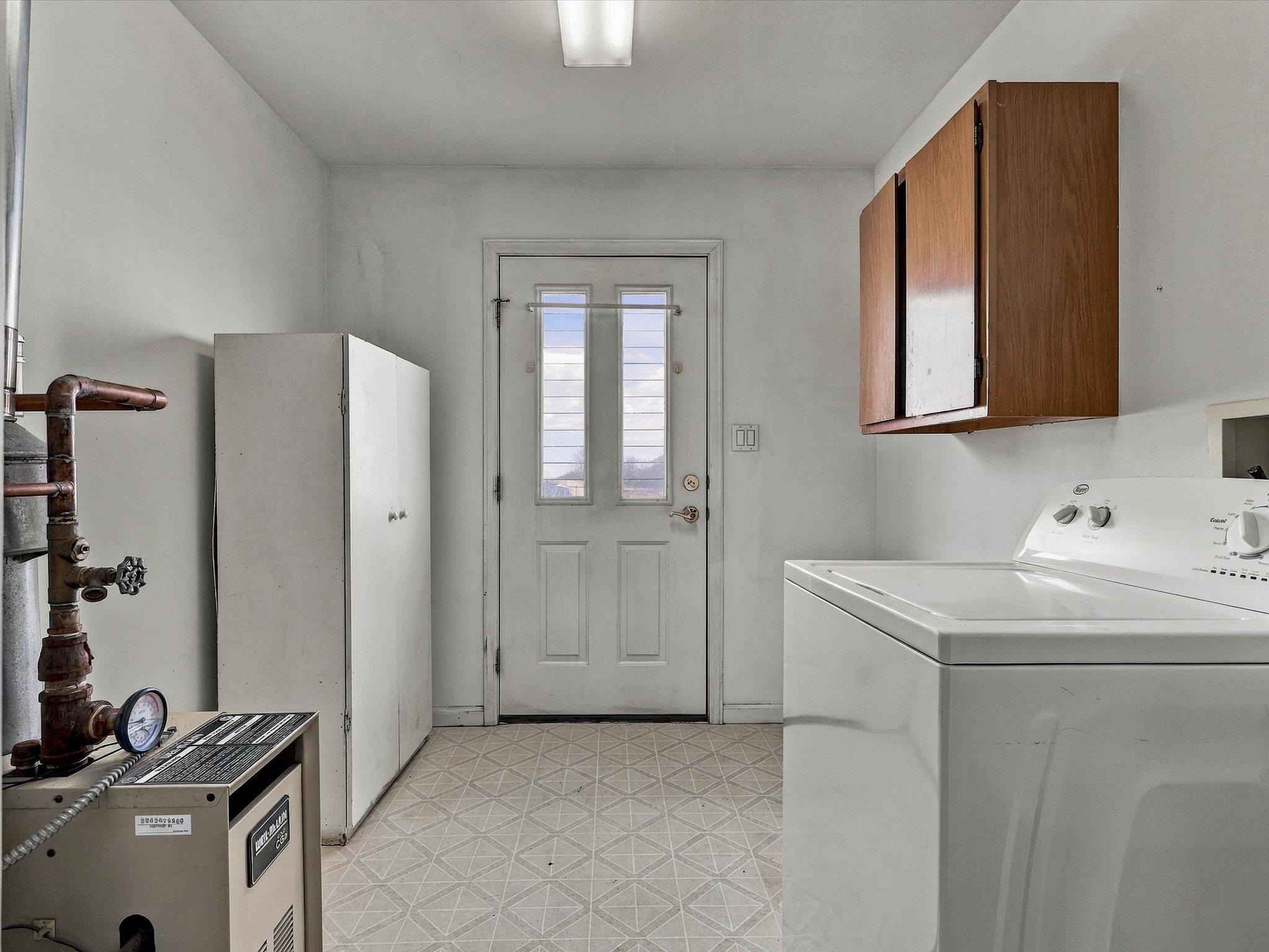 345 W Kennedy Avenue Property Photo 27