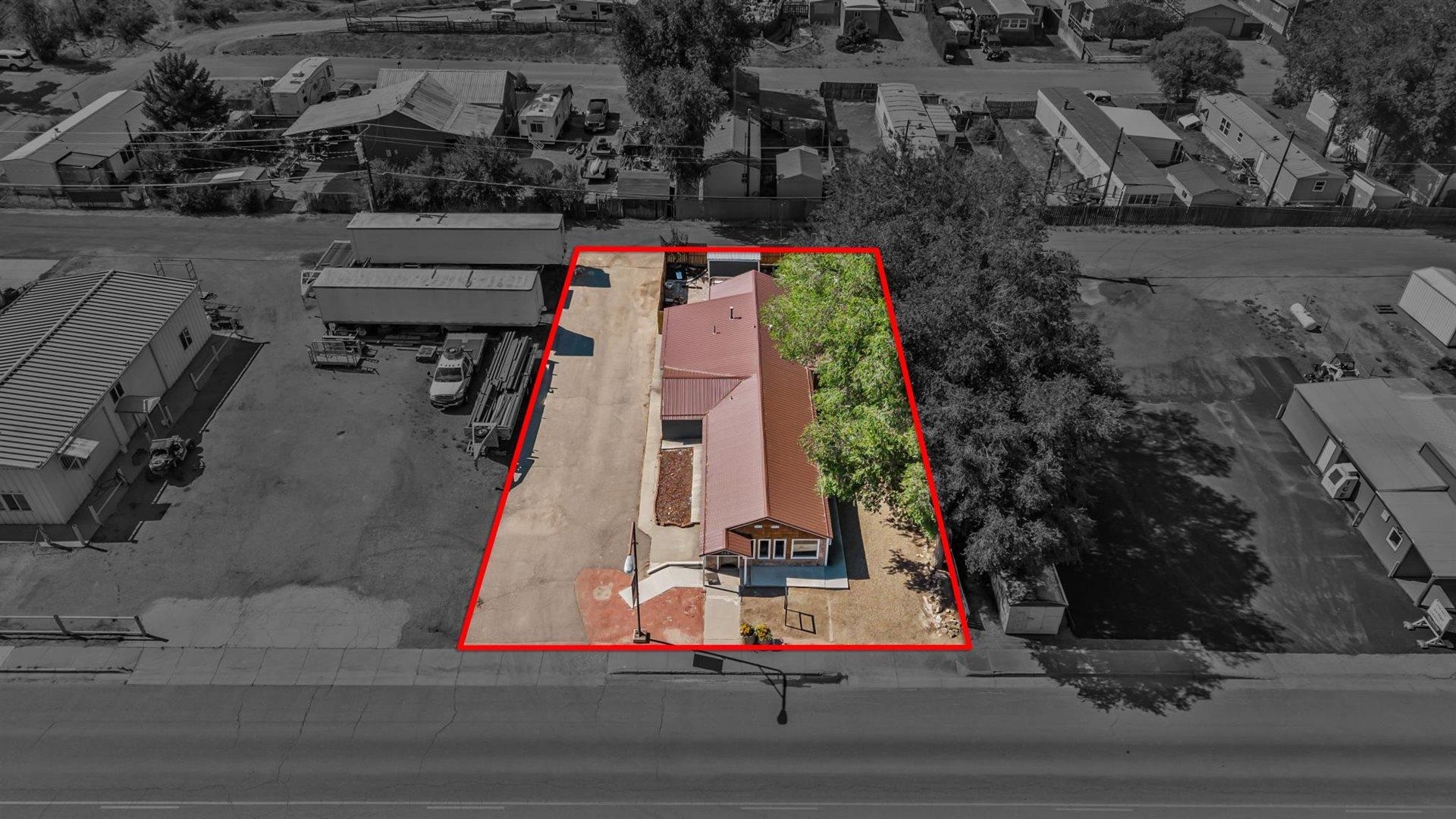 729 E Main Street Property Photo 5