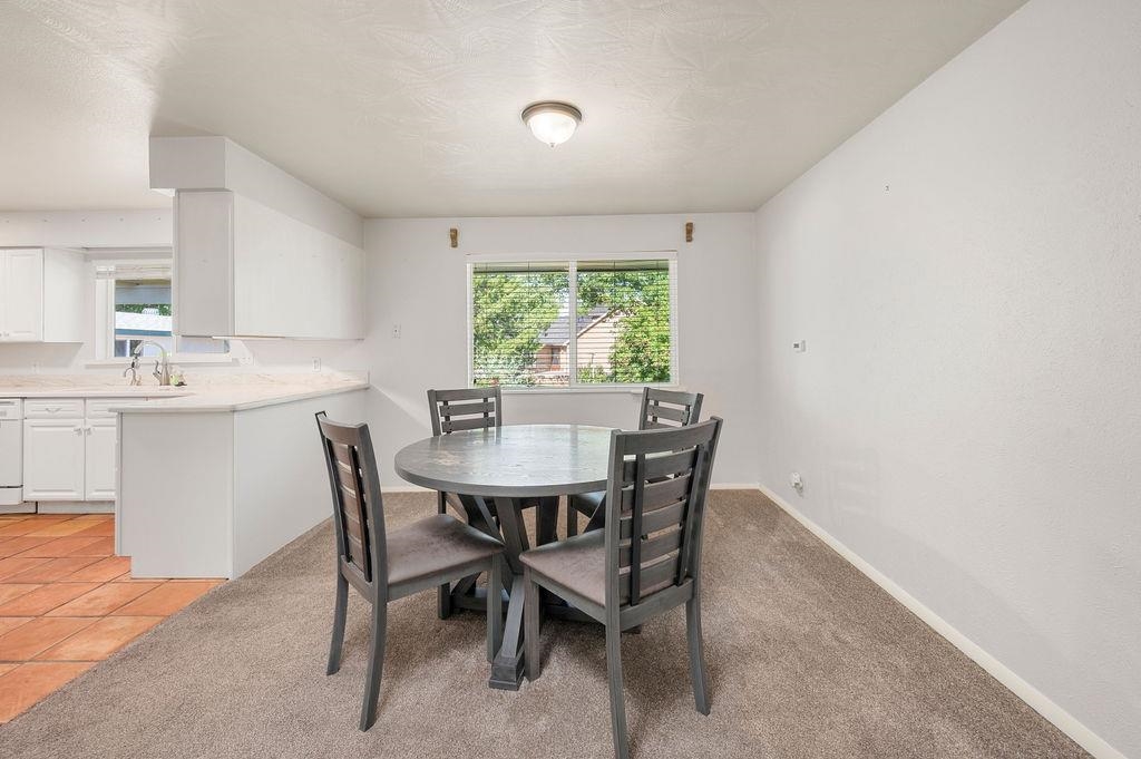 702 Galaxy Drive Property Photo 9