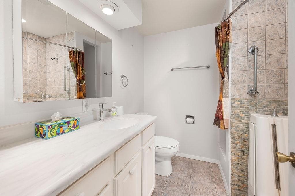 702 Galaxy Drive Property Photo 19