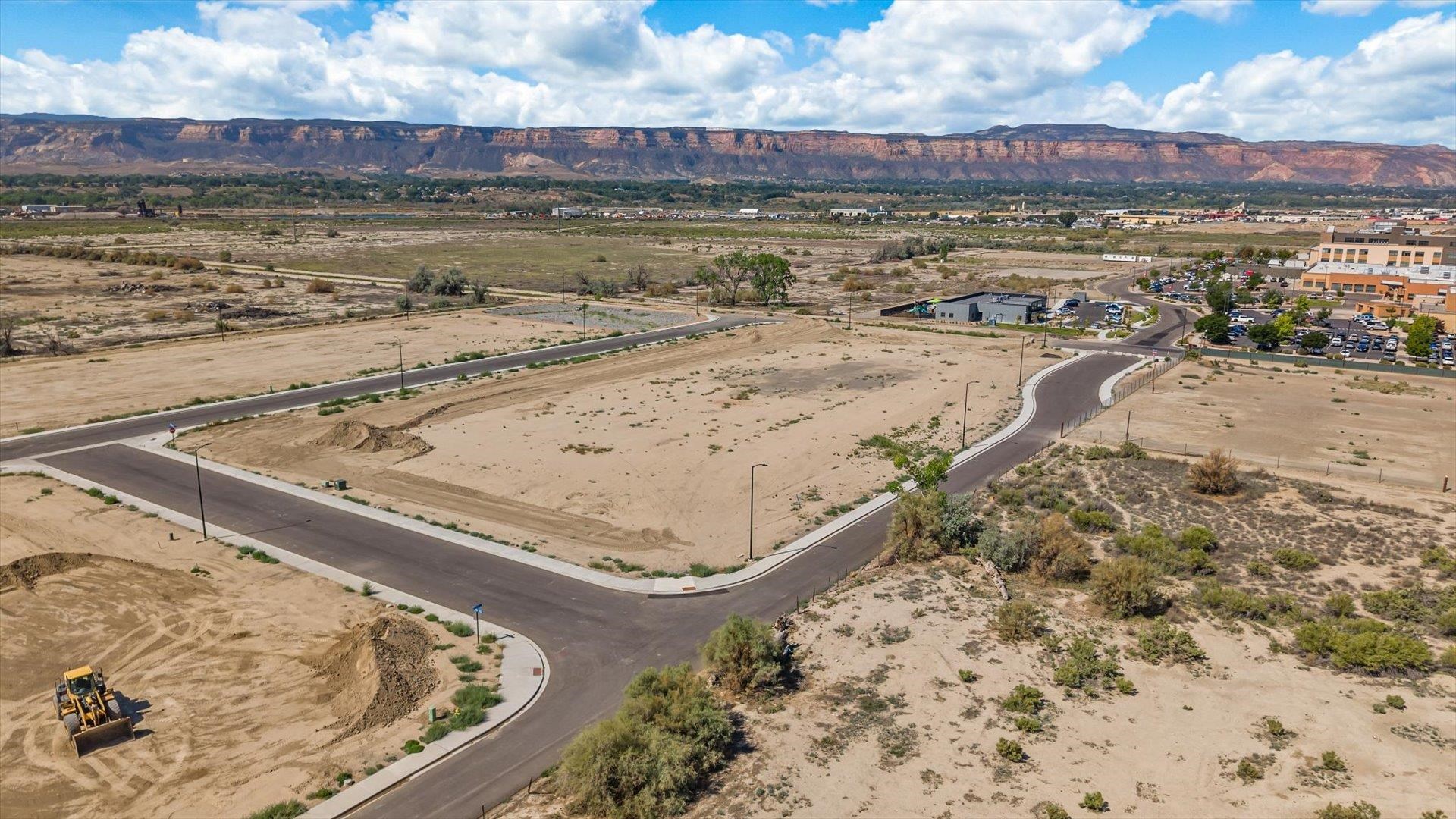 2376 Langridge Drive Property Photo 4