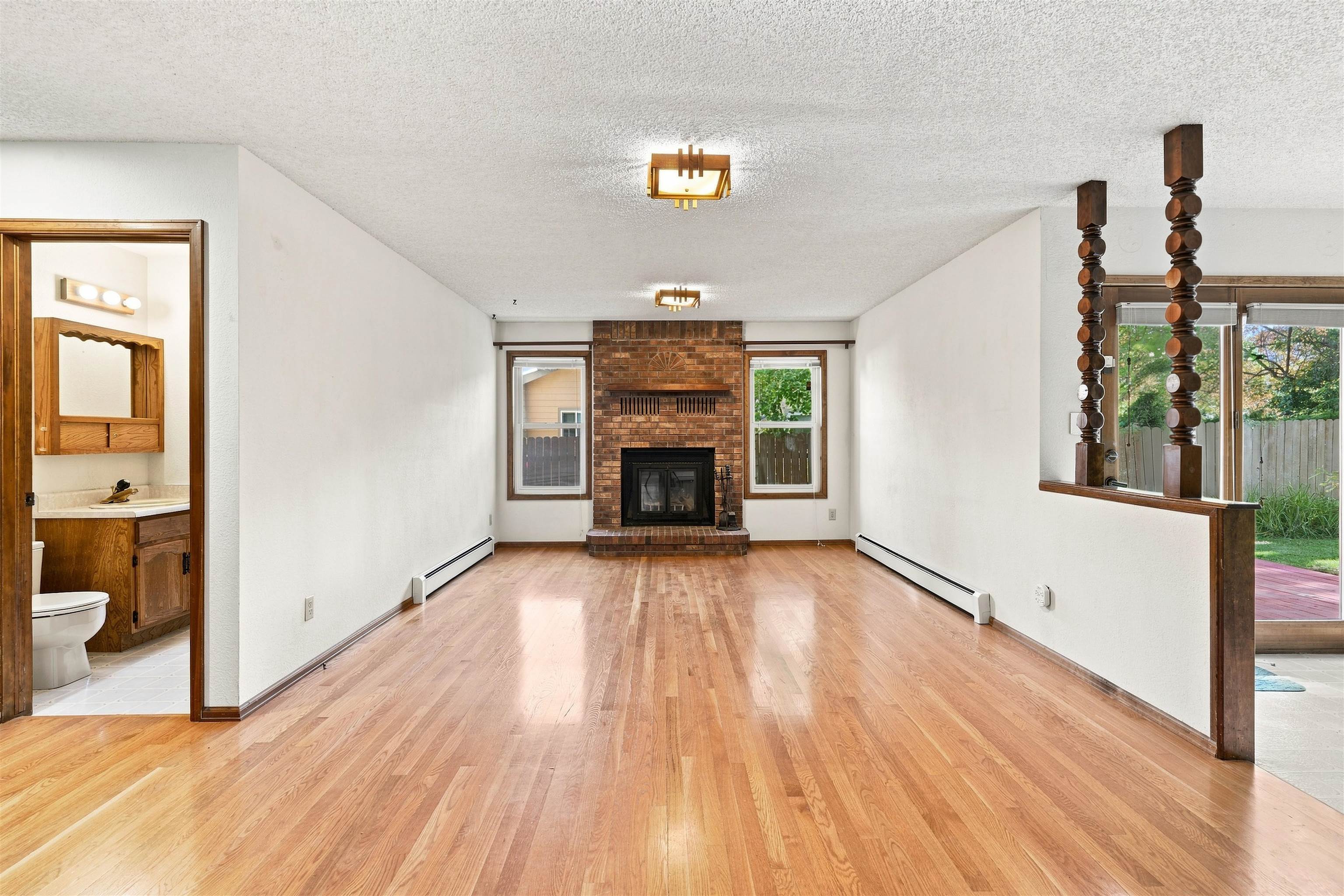 3610 Applewood Street Property Photo 7