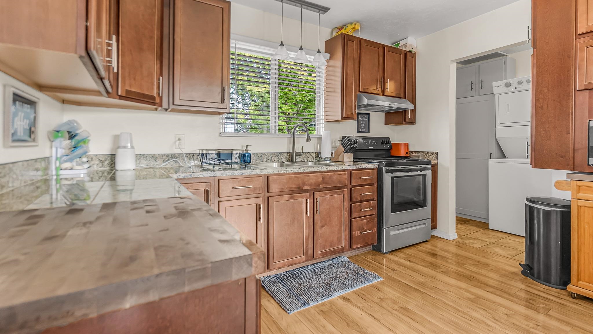 2832 Texas Avenue Property Photo 4
