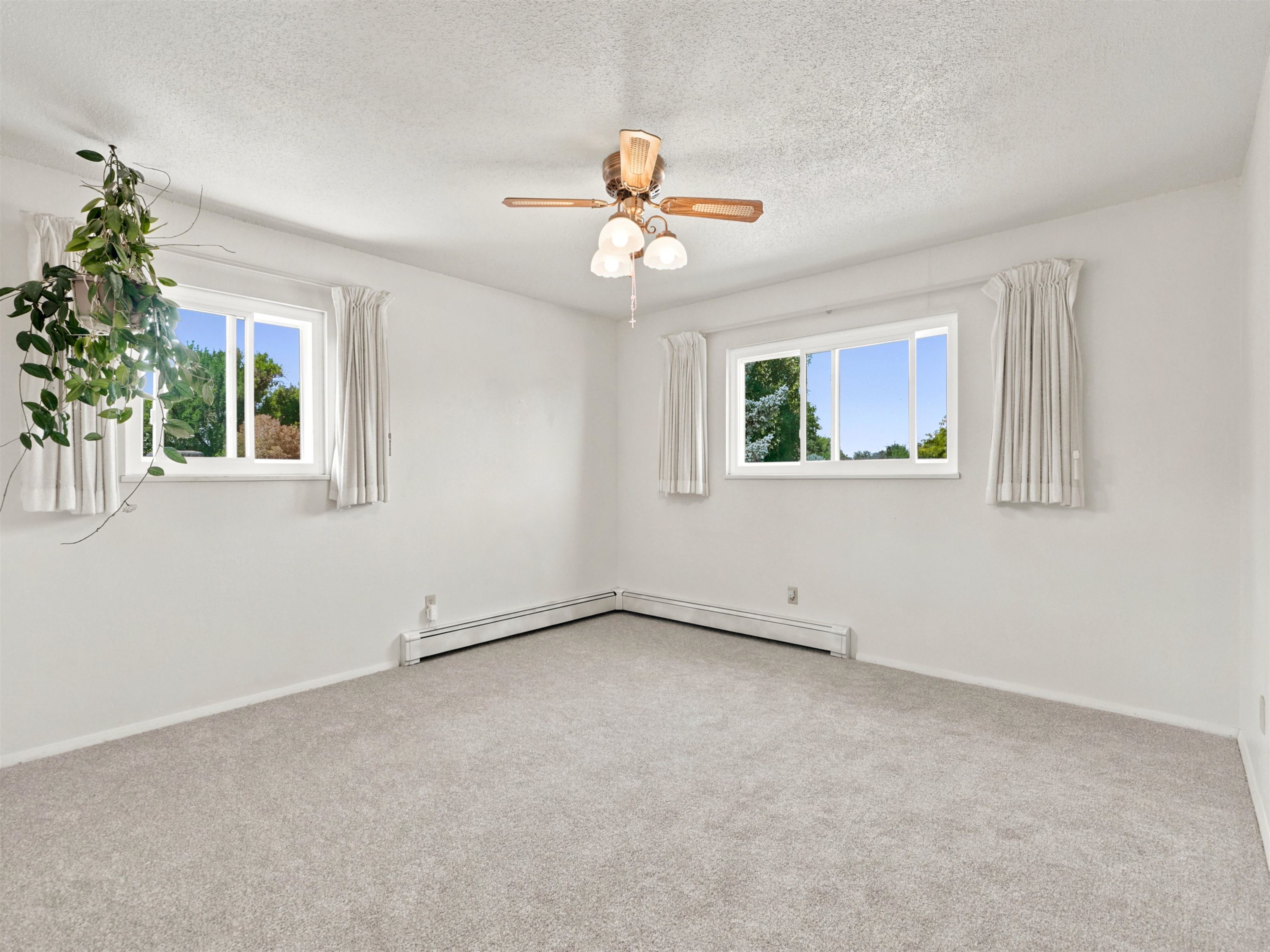 562 Normandy Drive Property Photo 20
