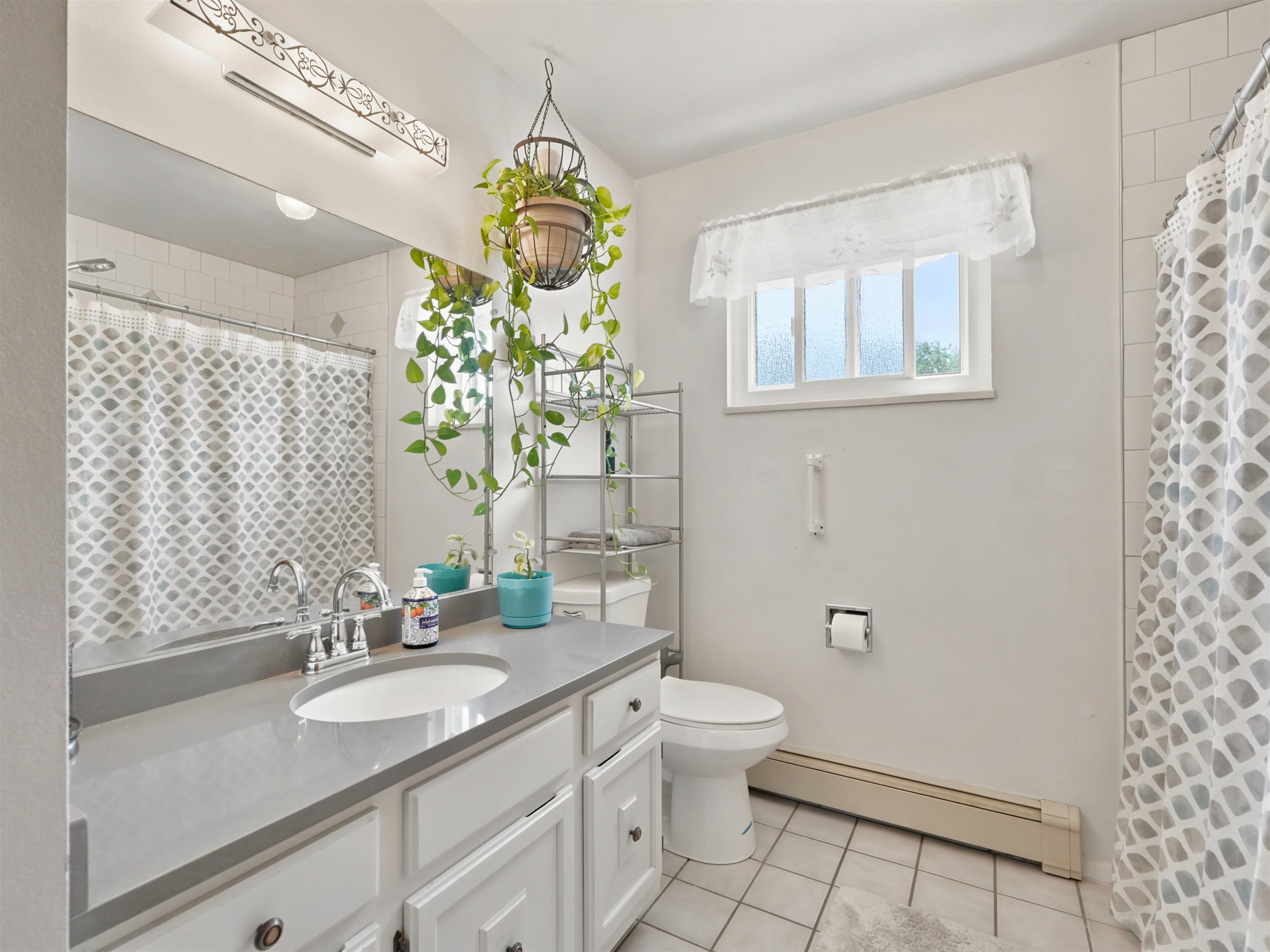 562 Normandy Drive Property Photo 21