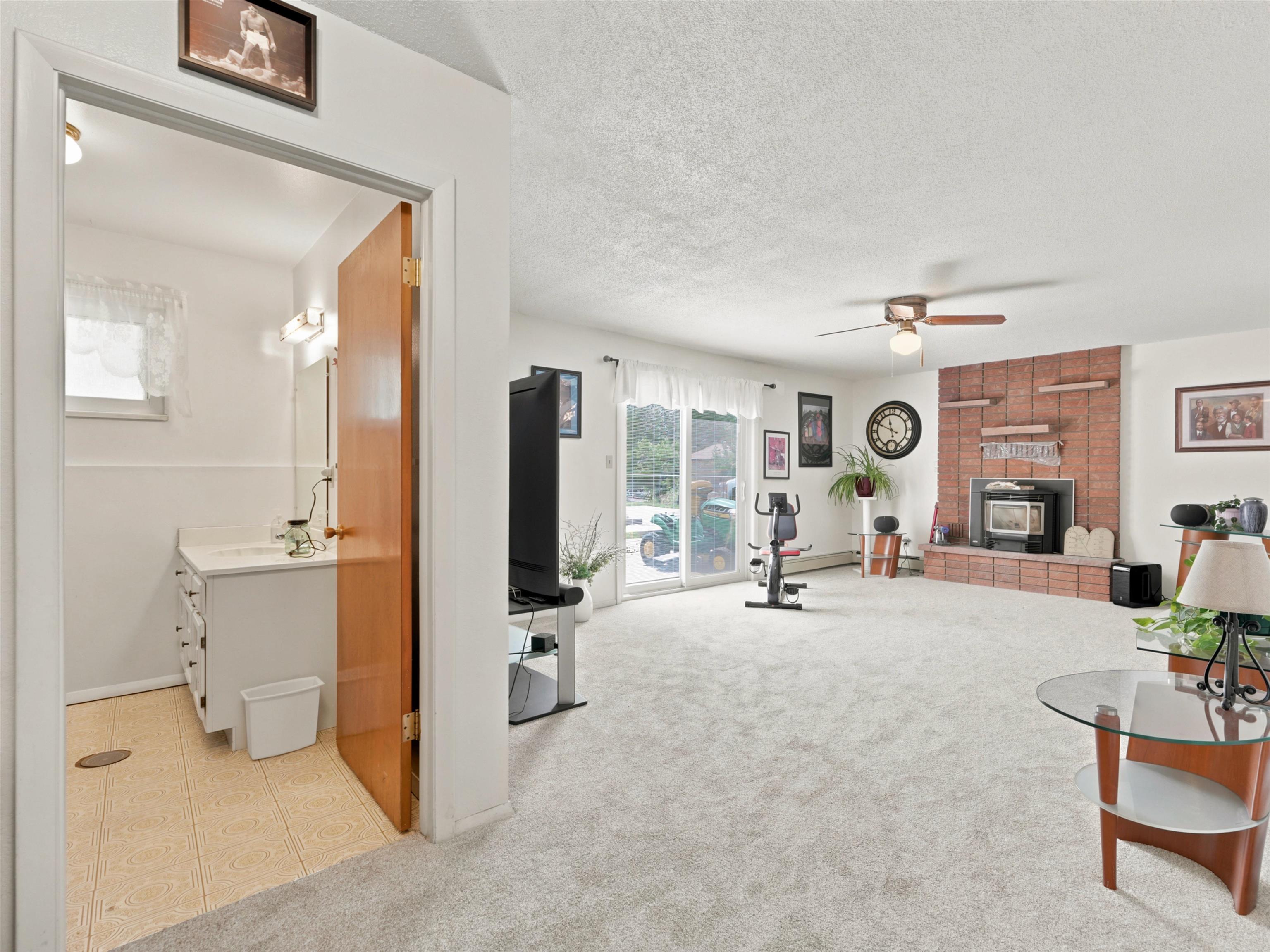 562 Normandy Drive Property Photo 27