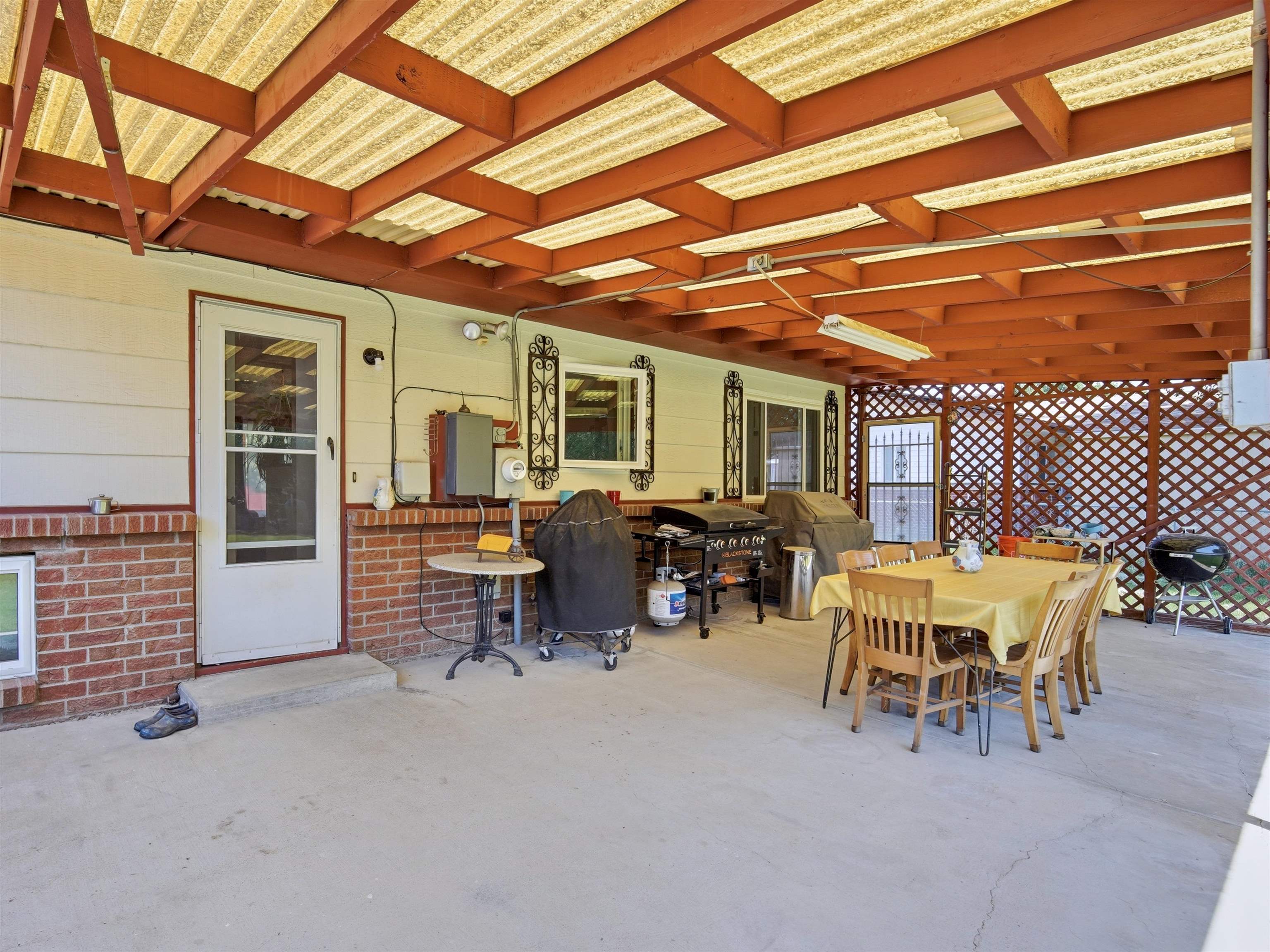 562 Normandy Drive Property Photo 32