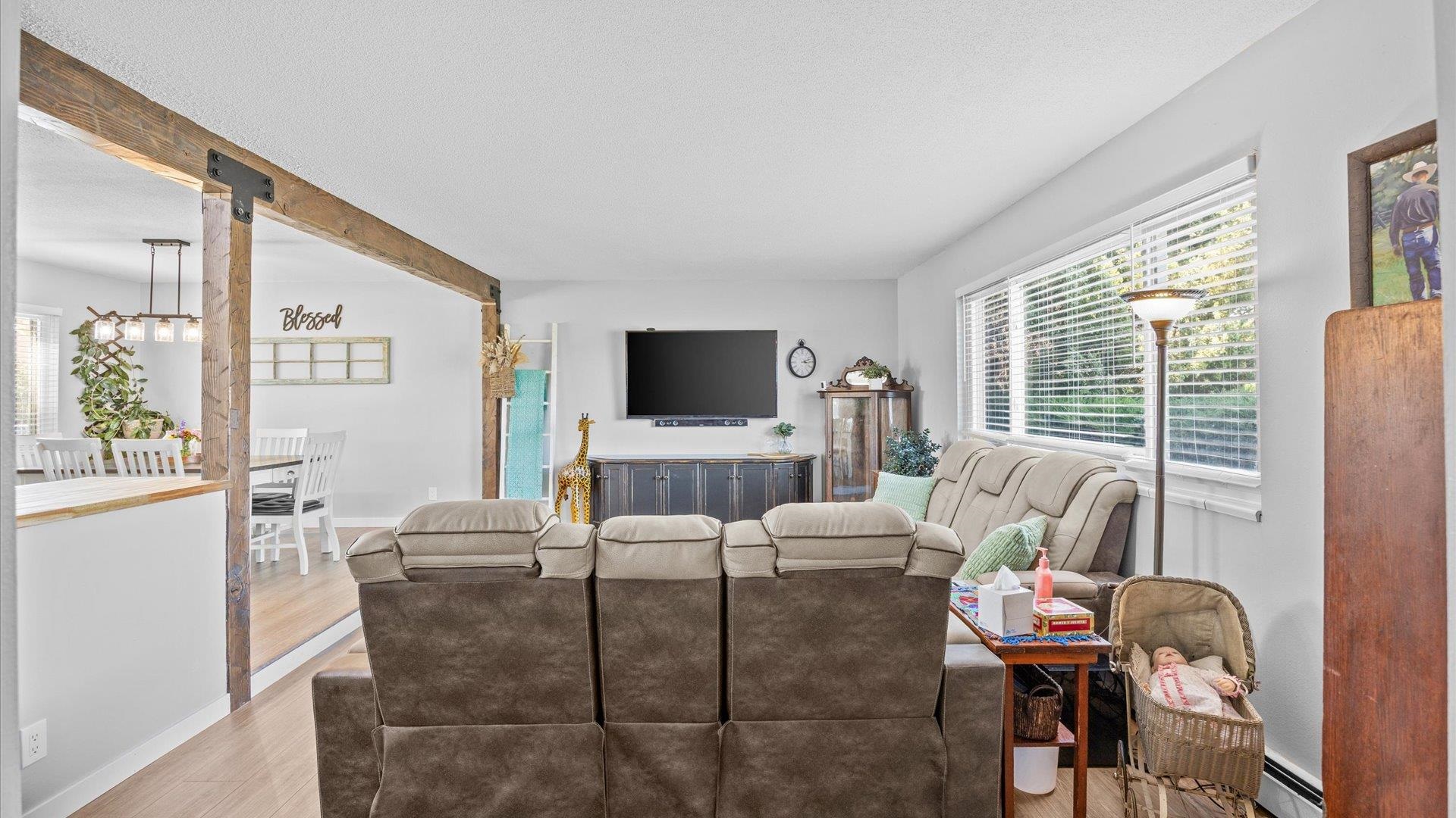 661 29 1/2 Road Property Photo 19