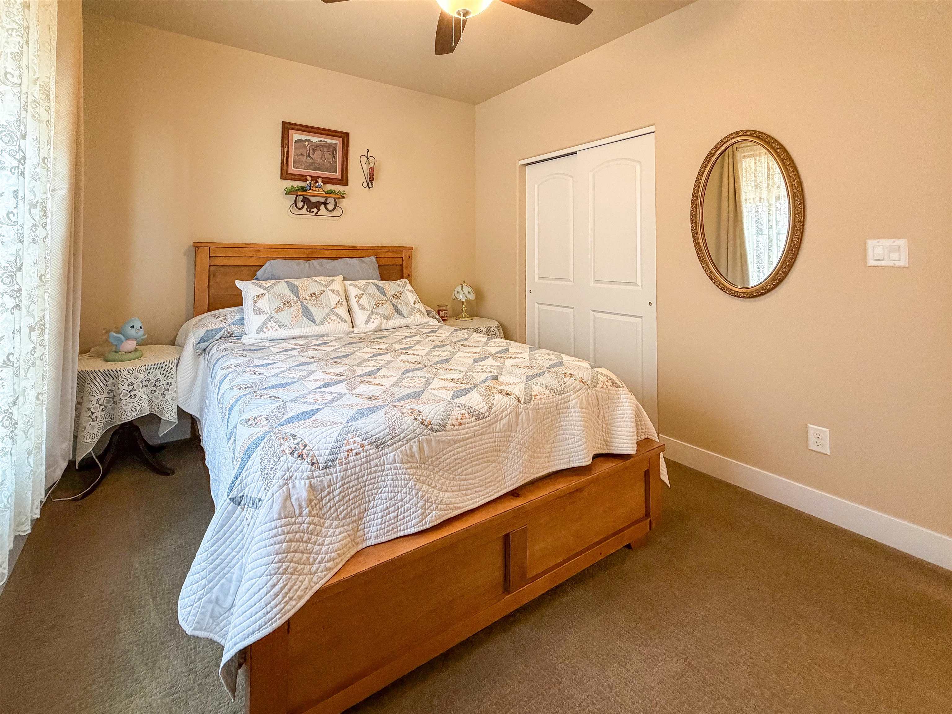 2498 Josefine Lane Property Photo 16