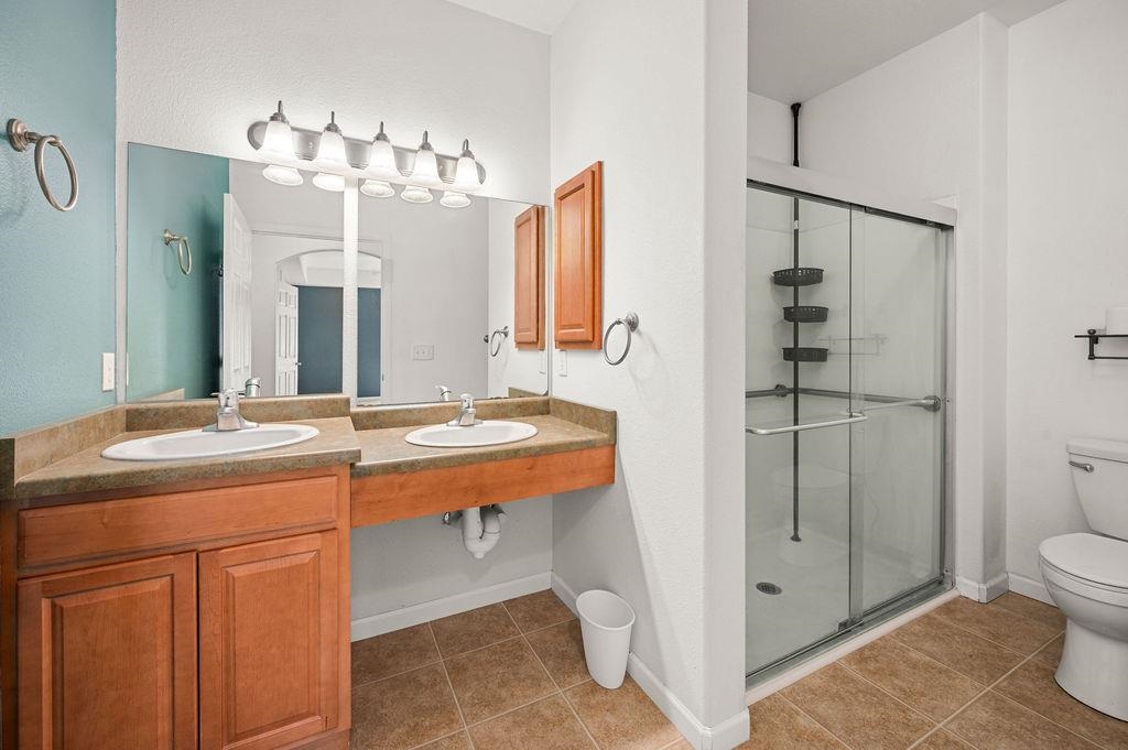 2464 Thunder Mountain Drive Property Photo 11