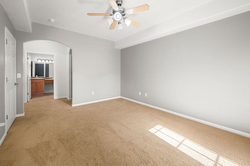 2464 Thunder Mountain Drive Property Photo 12