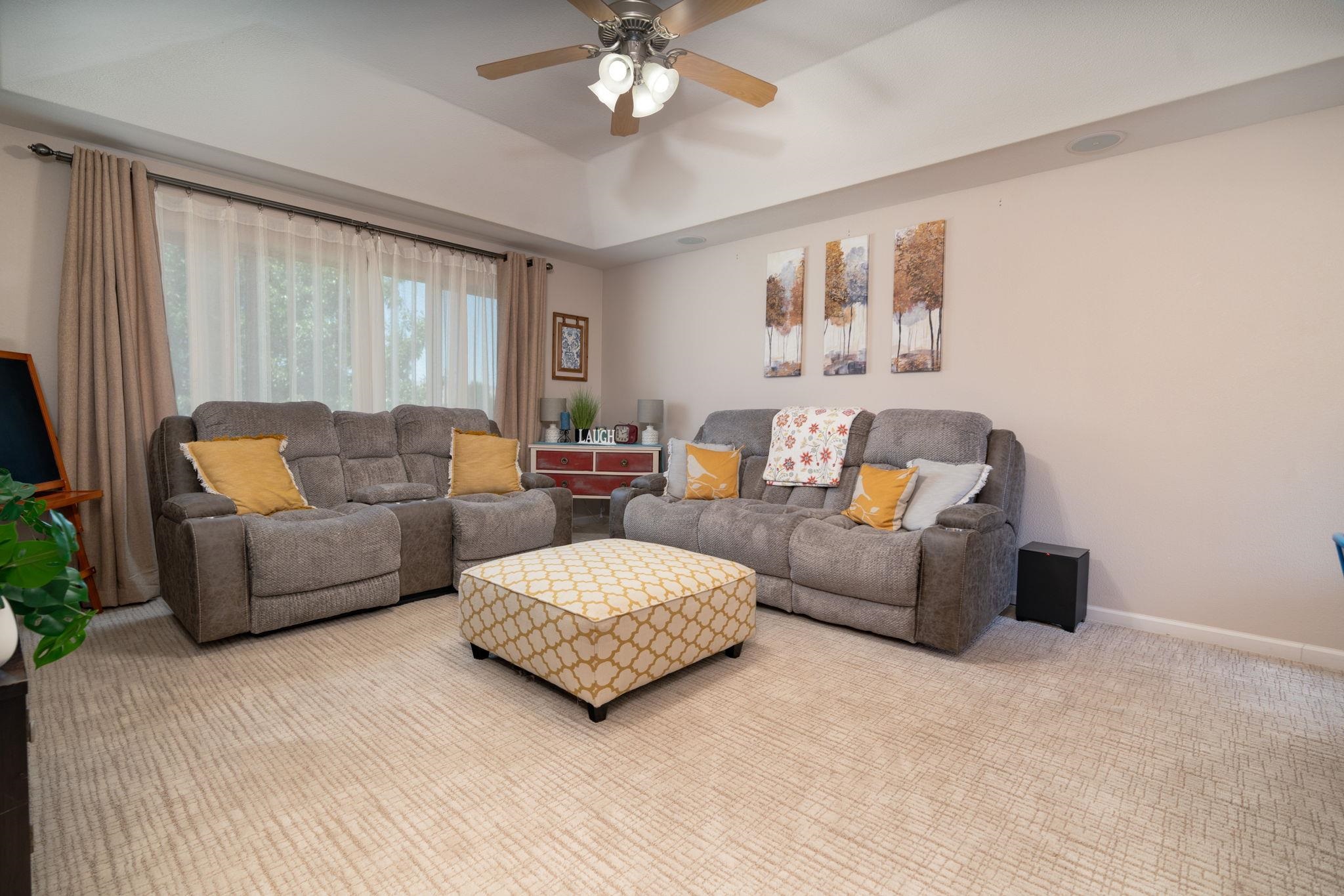 2886 Fall Creek Drive Property Photo 20