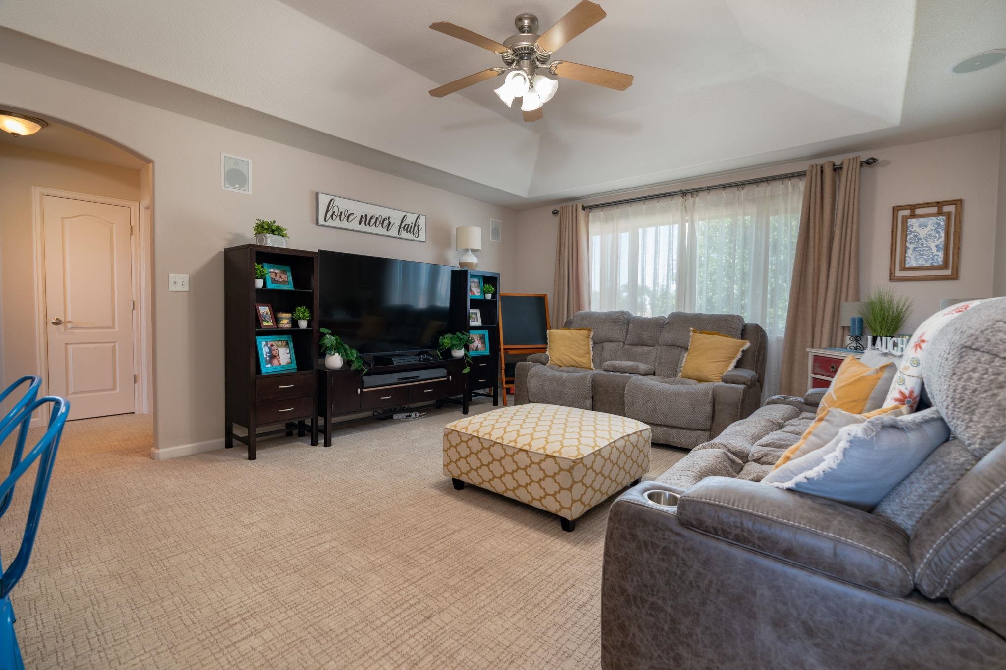 2886 Fall Creek Drive Property Photo 21