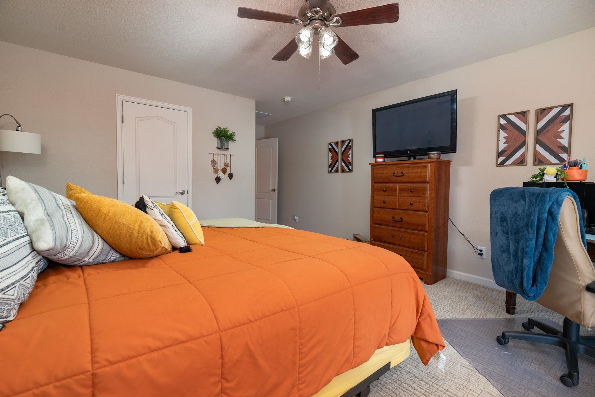 2886 Fall Creek Drive Property Photo 23