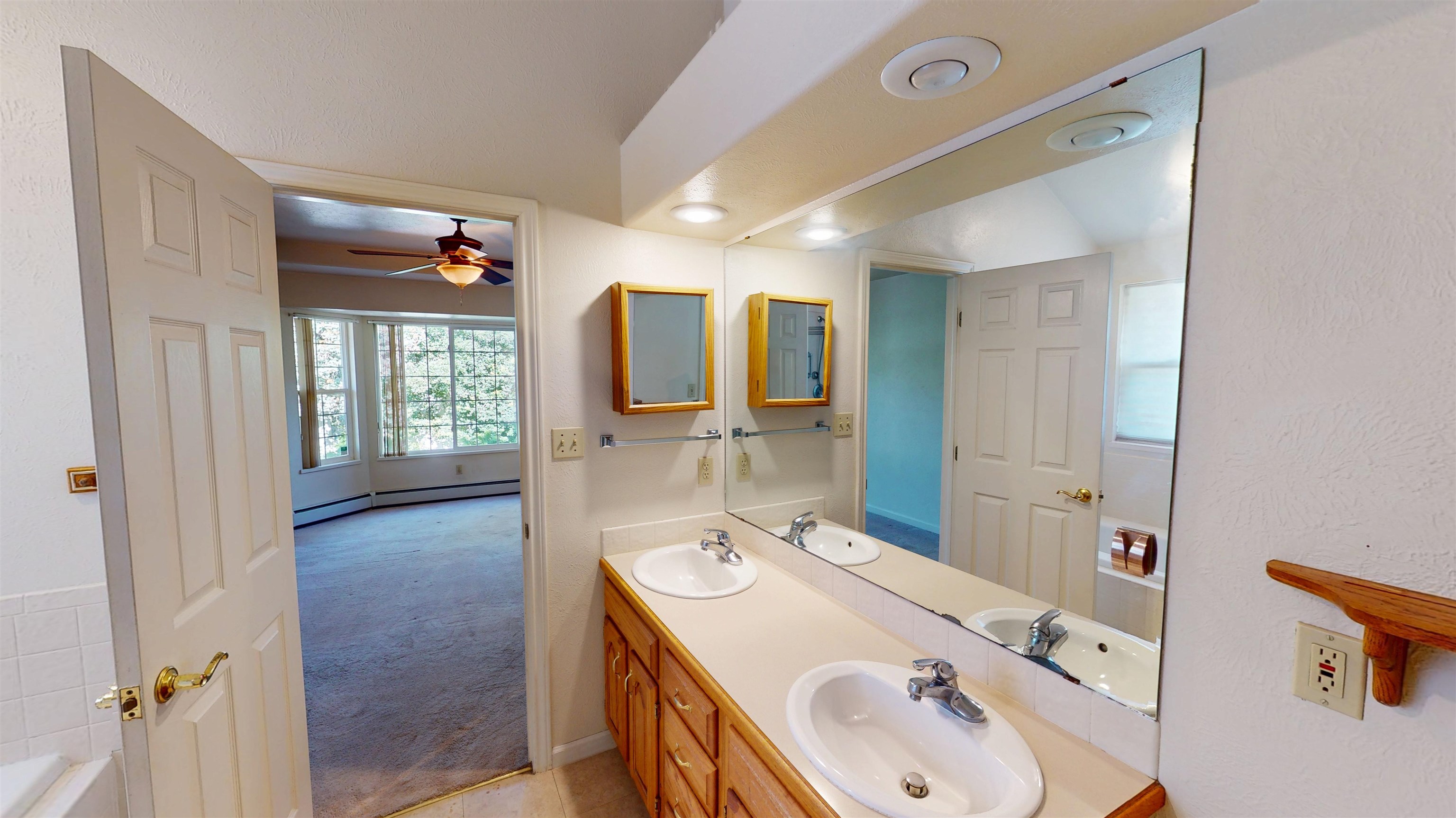 705 E Harbor Circle Property Photo 19
